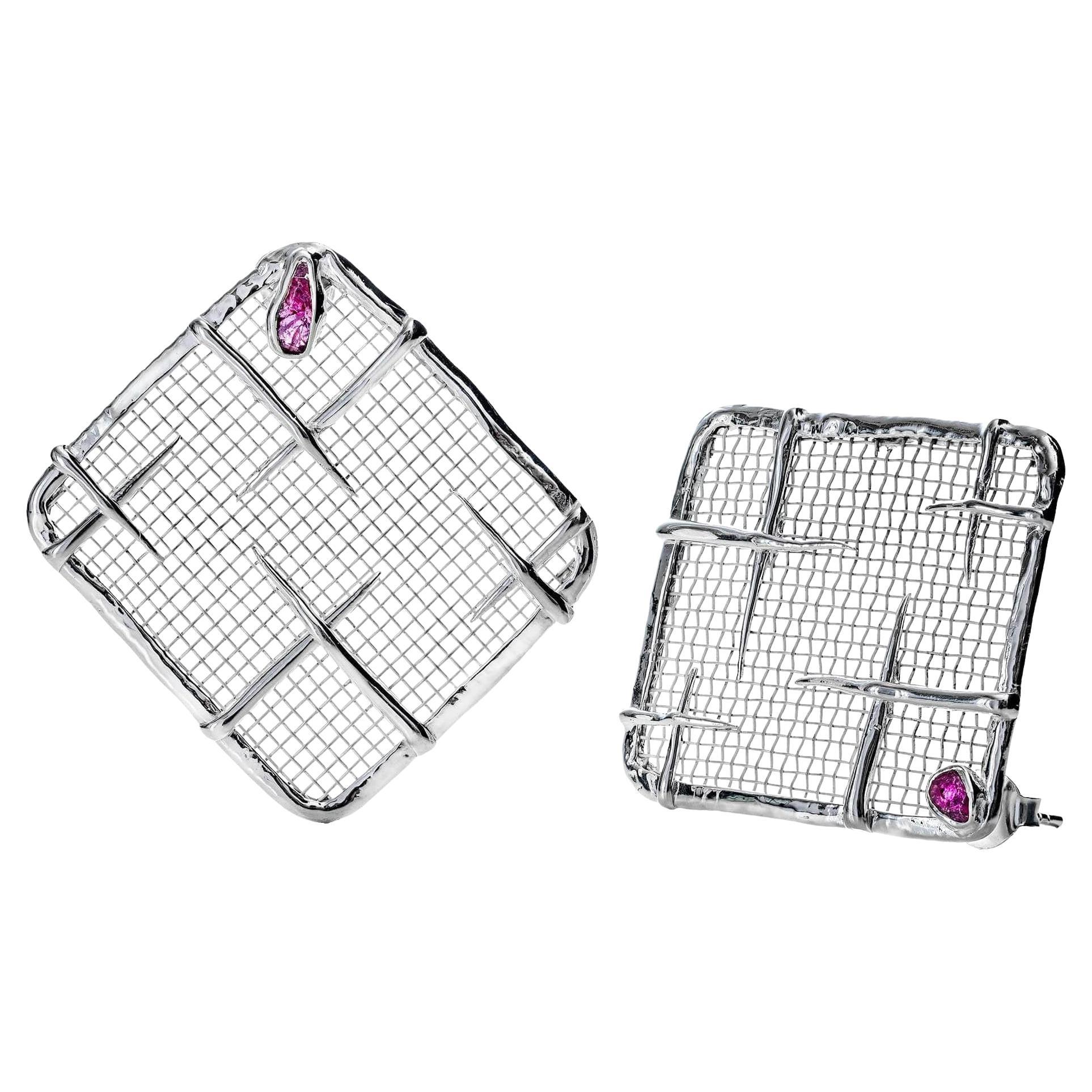 German Kabirski Takhi Natural Ruby Silver 
Titanium Mesh Earrings in vendita
