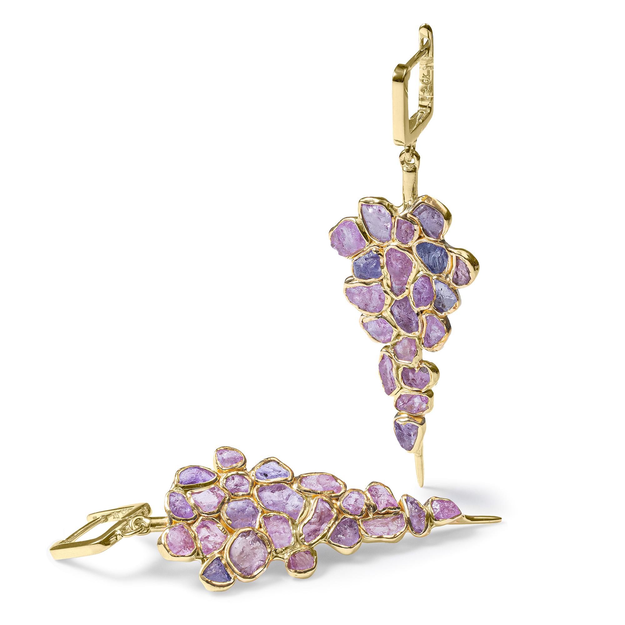 Contemporain German Kabirski Tarina Handcrafted Raw Sapphire Gold Plated Silver Earrings en vente