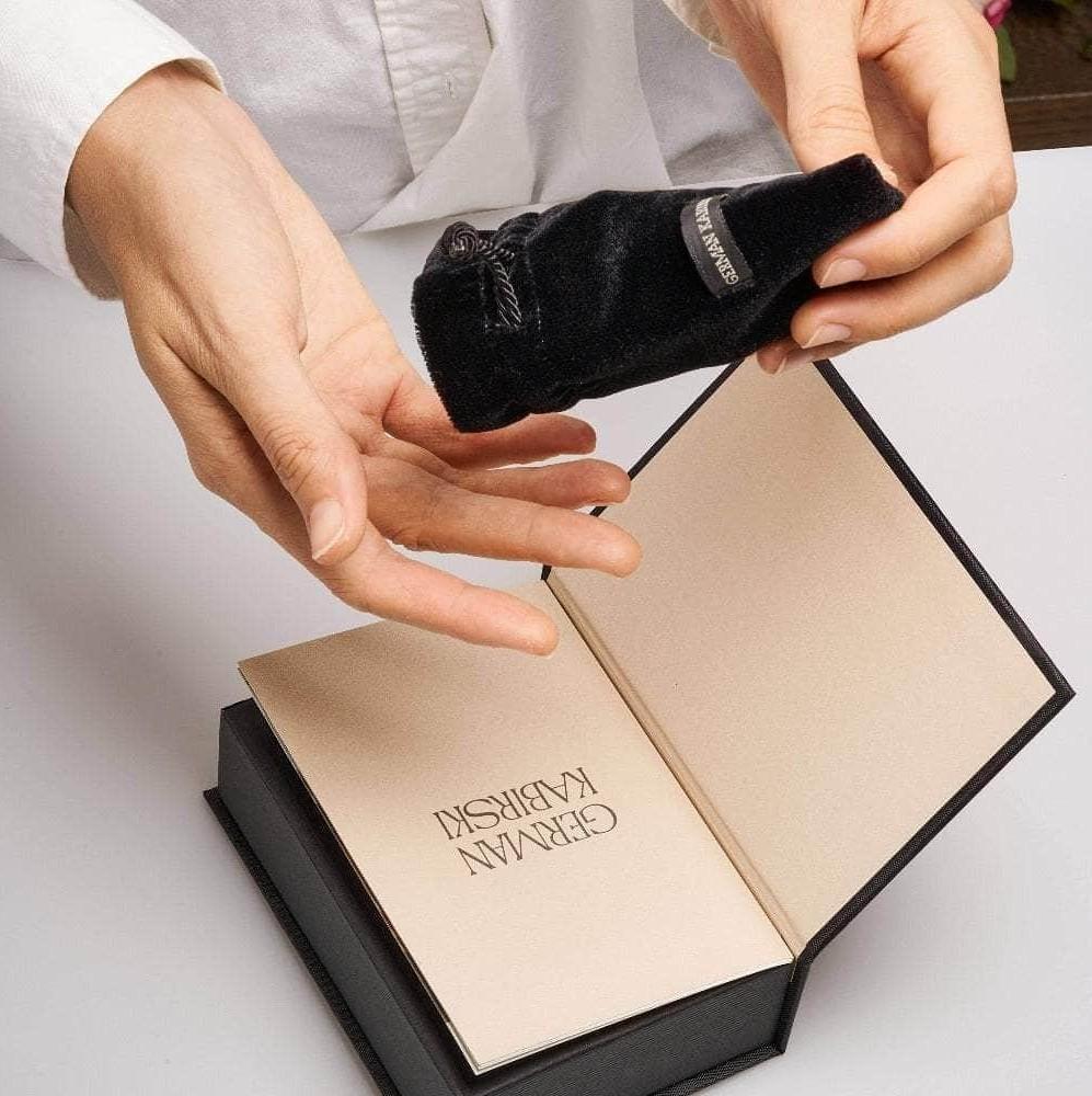 Orecchini in argento placcato oro con tsavorite grezza in edizione limitata di German Kabirski Tarina in vendita 1