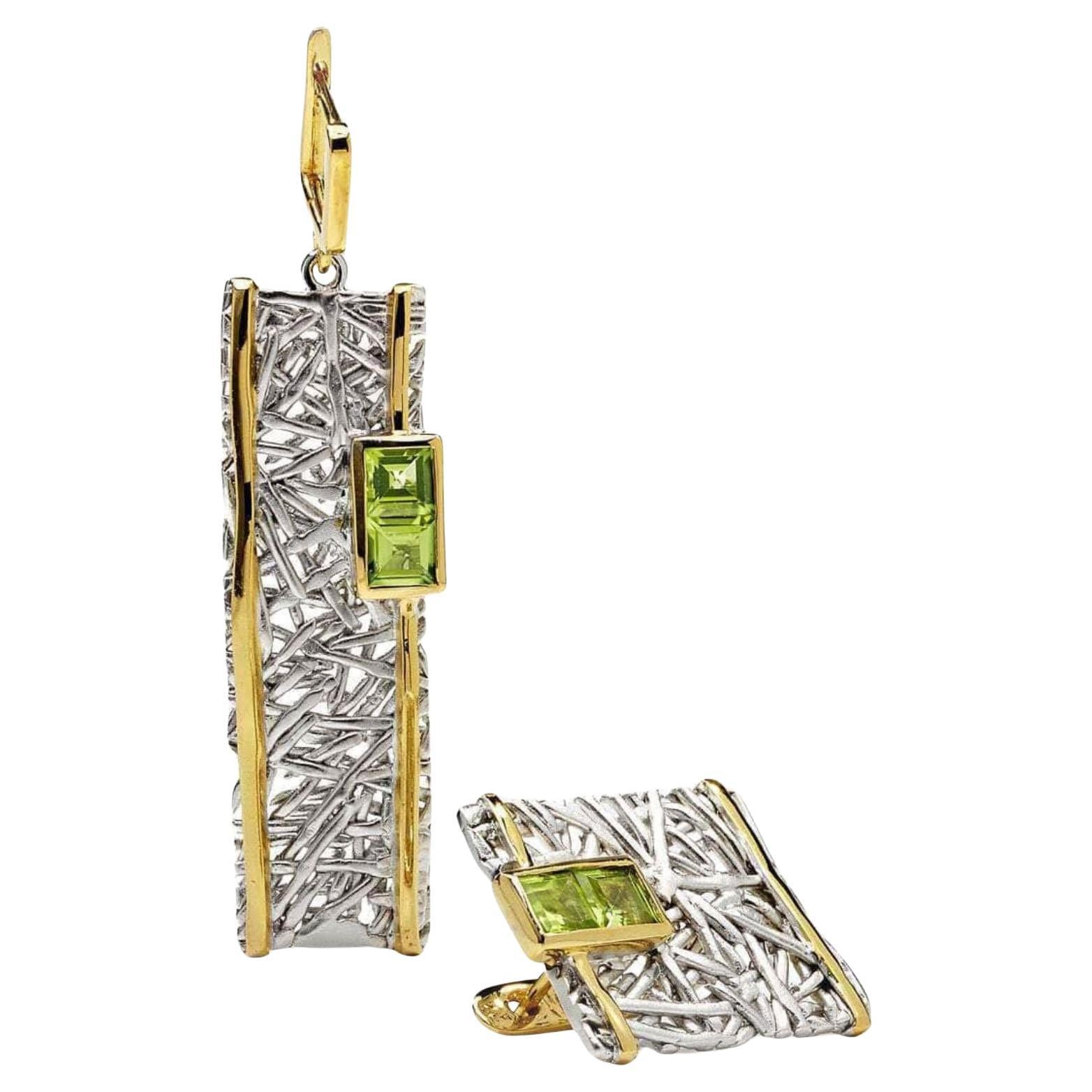 German Kabirski Verina Peridot Asymmetric Gold Plated Silver Earrings in vendita