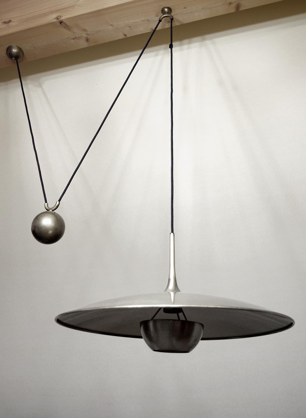 Mid-Century Modern Grande lampe à suspension vintage allemande réglable à contrepoids par Florian Schulz