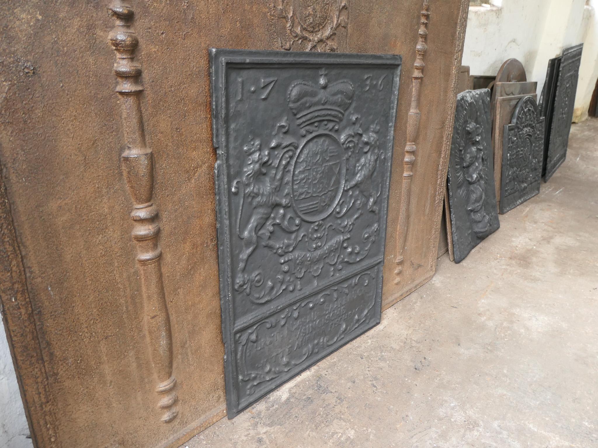German Louis XV Period 'Coat of Arms' Fireback / Backsplash, 18th Century For Sale 6