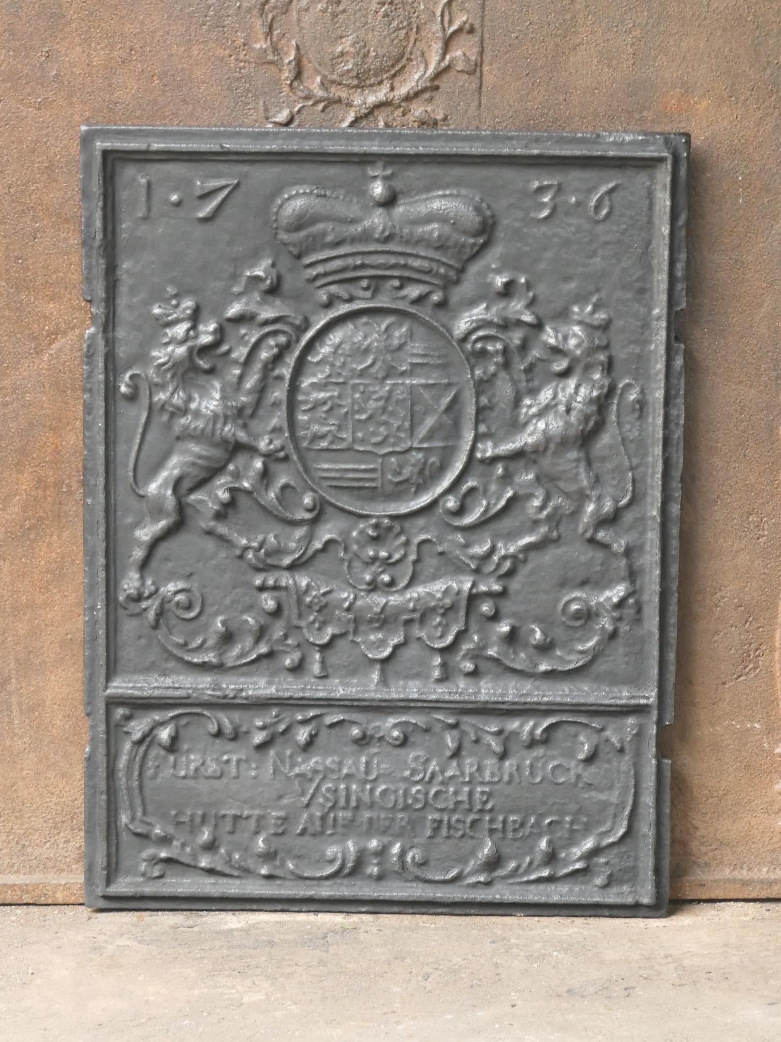 German Louis XV Period 'Coat of Arms' Fireback / Backsplash, 18th Century In Good Condition For Sale In Soest, NL
