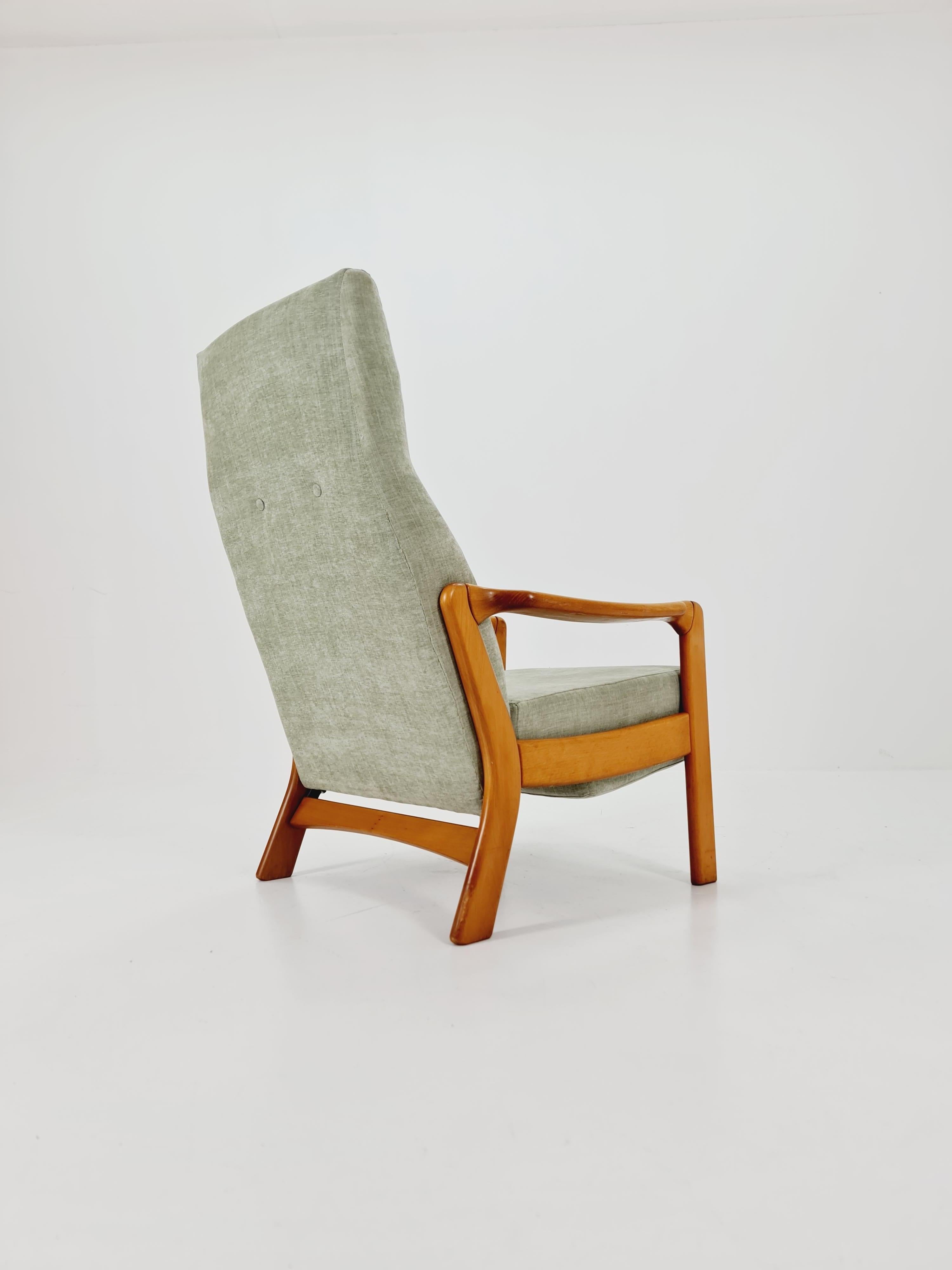 Chaise longue allemande avec repose-pieds, années 1950 en vente 5