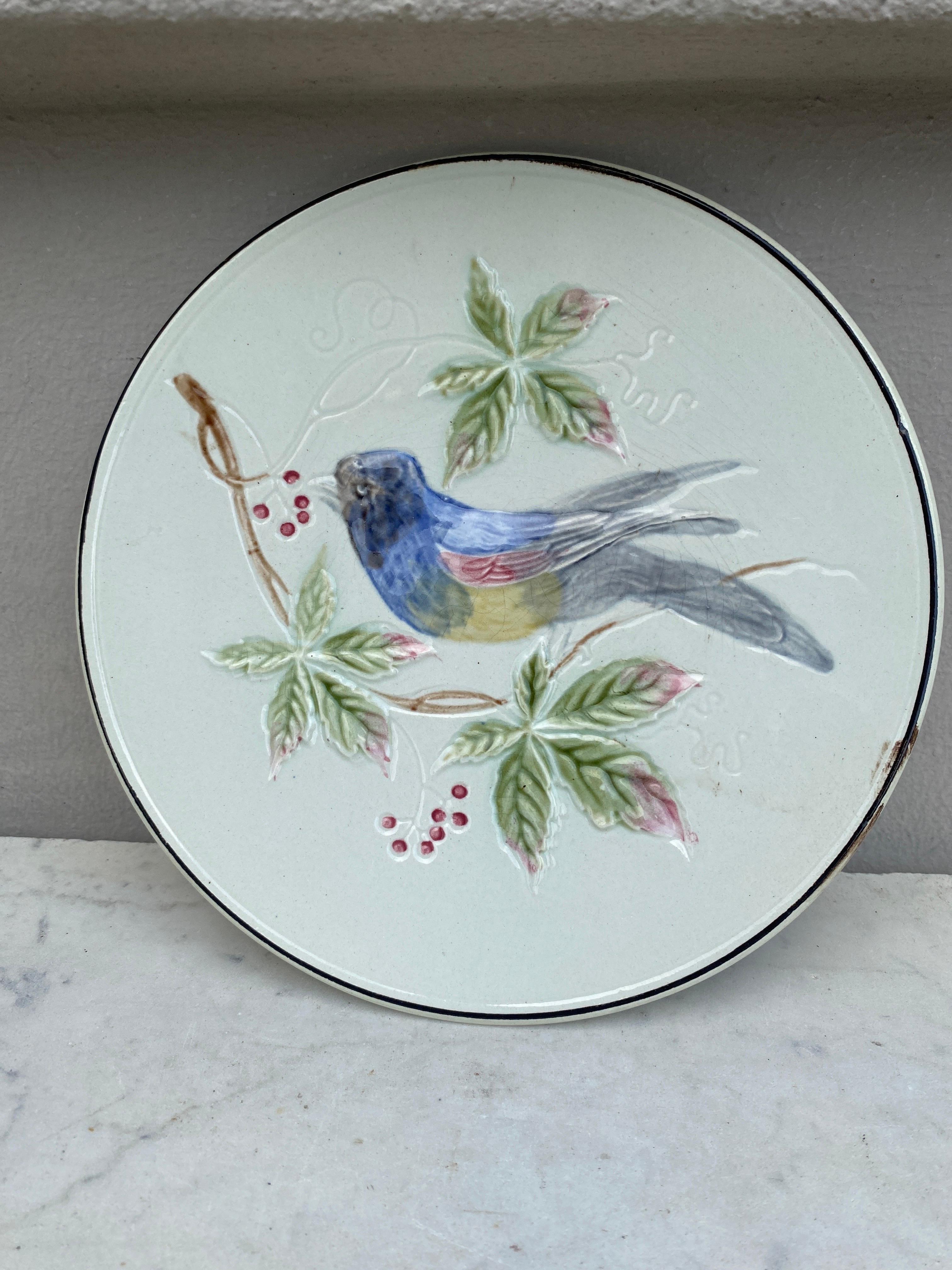 Aesthetic Movement German Majolica Bird Plate, circa 1900 For Sale