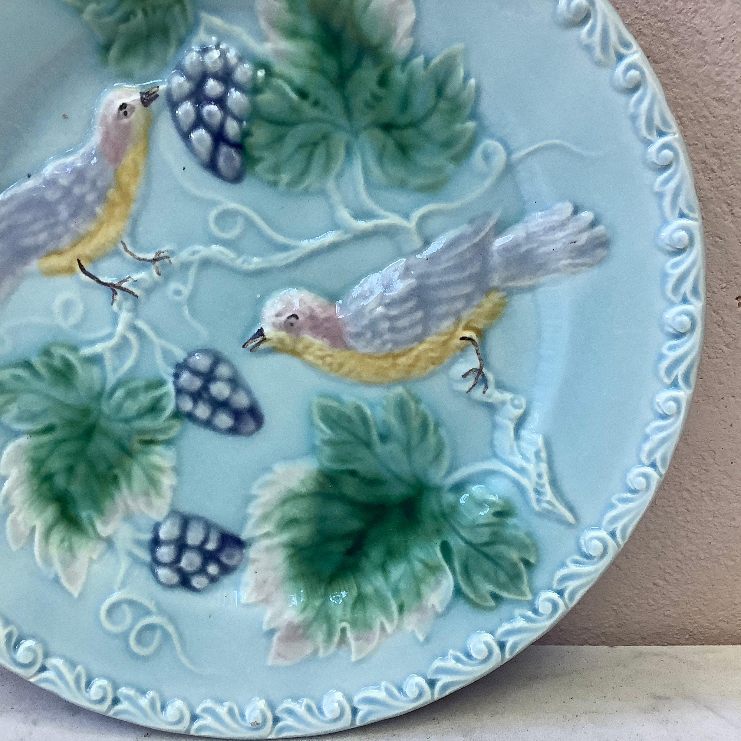 German Majolica Birds and Grapes Plate, circa 1900 In Good Condition In Austin, TX