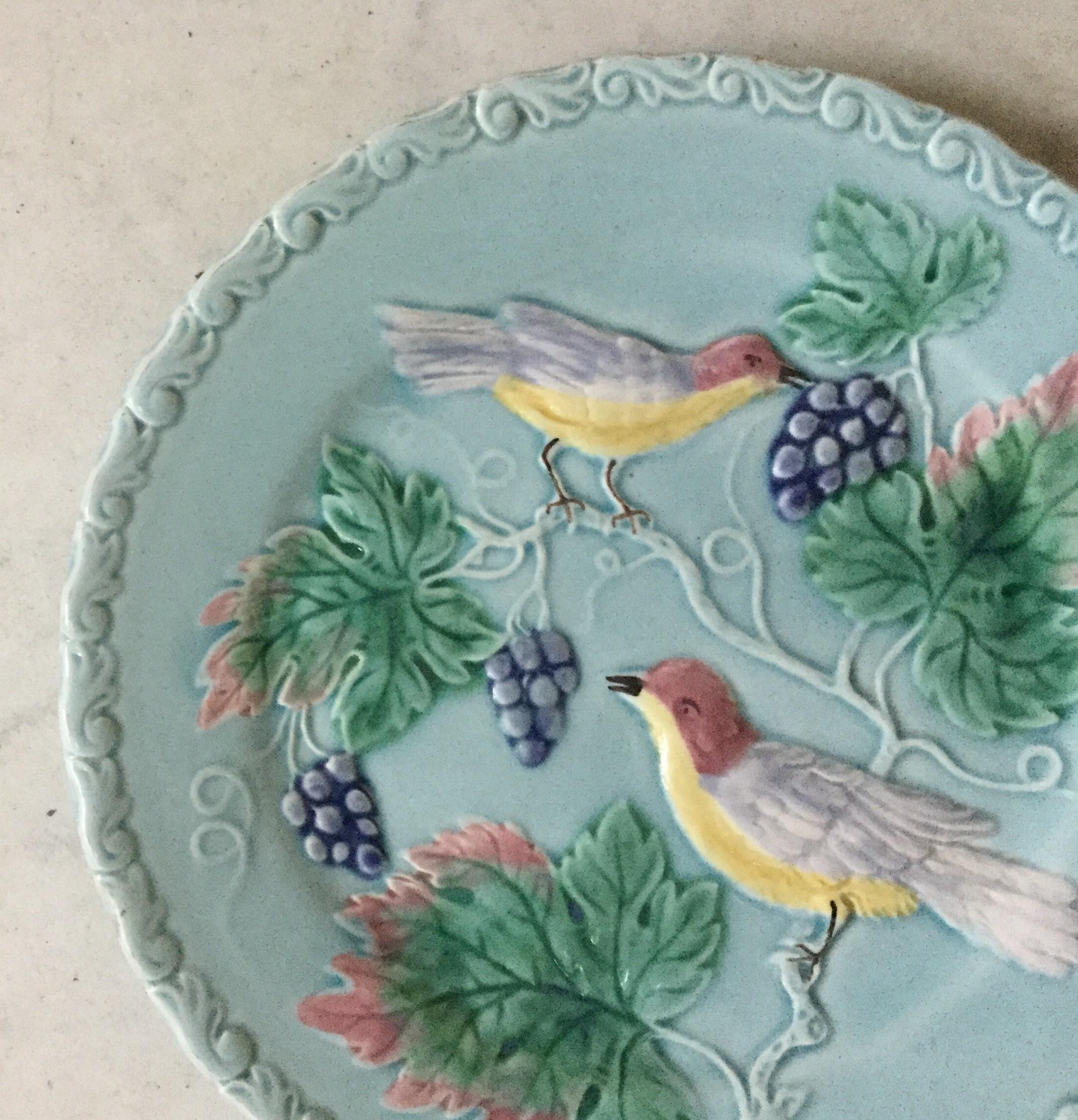 German Majolica Birds and Grapes Plate, circa 1900 In Good Condition In Austin, TX