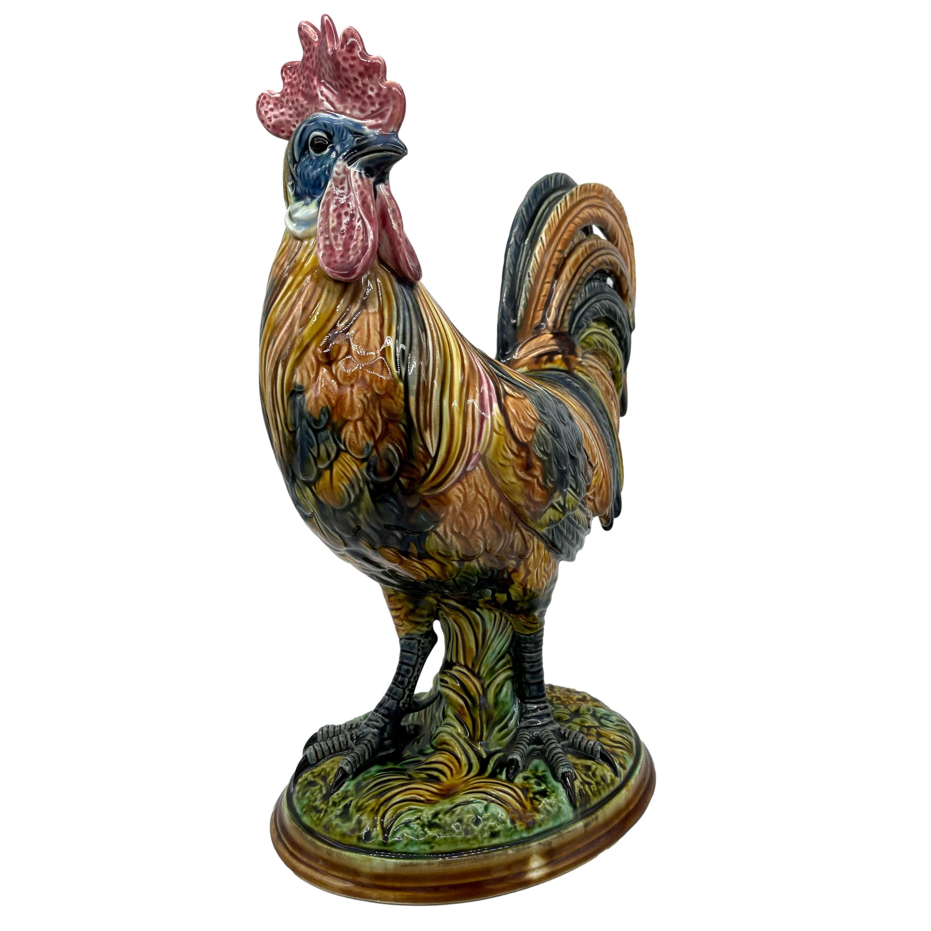 Victorien Coq figuratif en majolique allemande de Riedel Von Riedelstein, Dallwitz, vers 1885 en vente