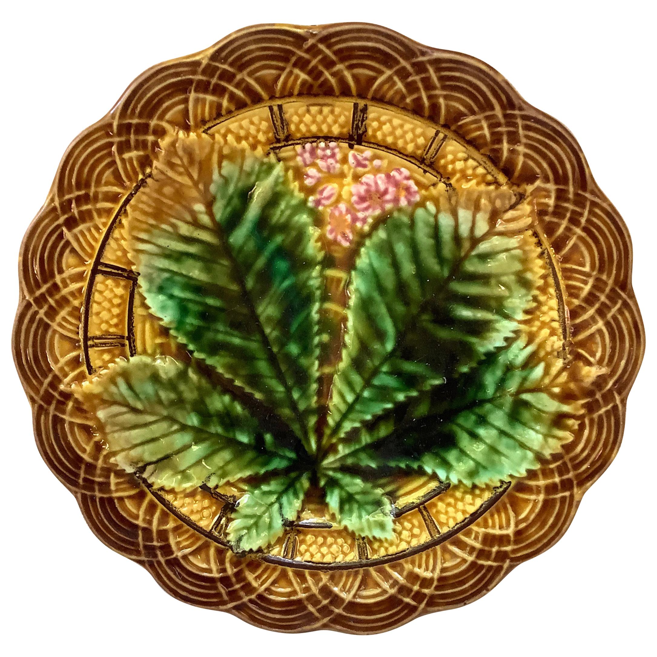 German Majolica Leaf Plate, circa 1900 In Good Condition In Austin, TX