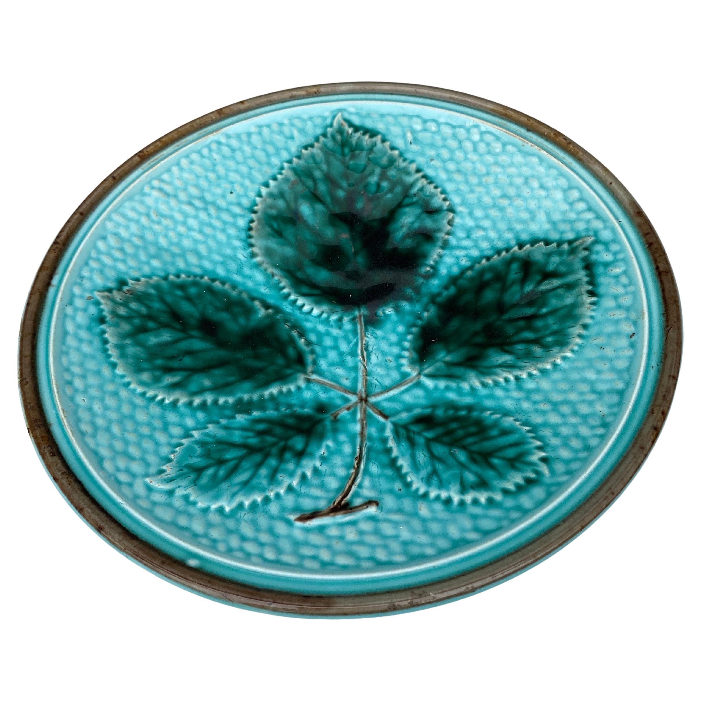 German Majolica Leaves Plate circa 1890.