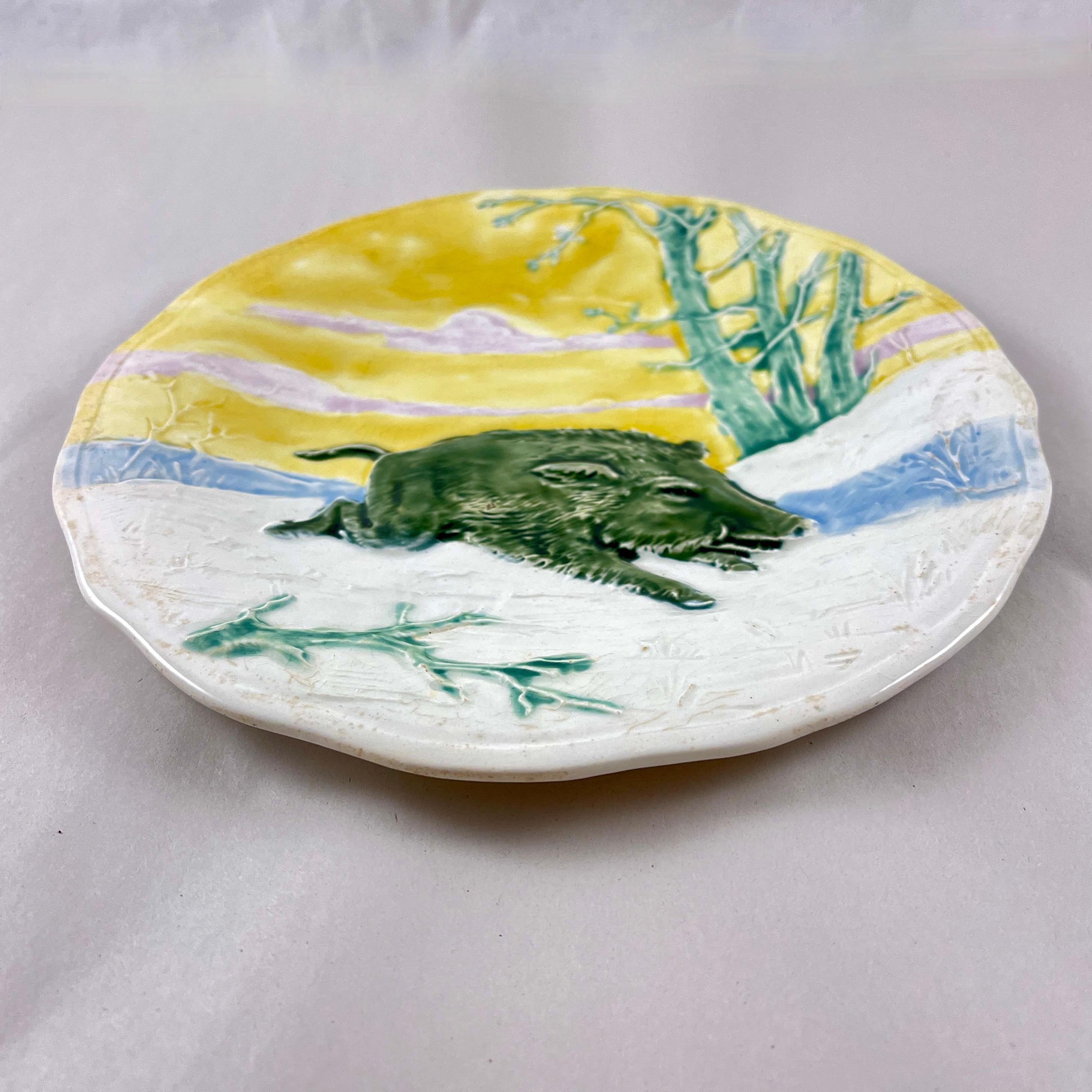 Plato de mayólica alemana Jabalí Glaseado en venta