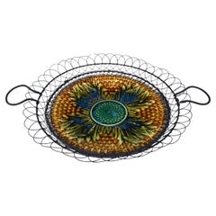 Cesta de hojas de alambre de mayólica alemana, circa 1900