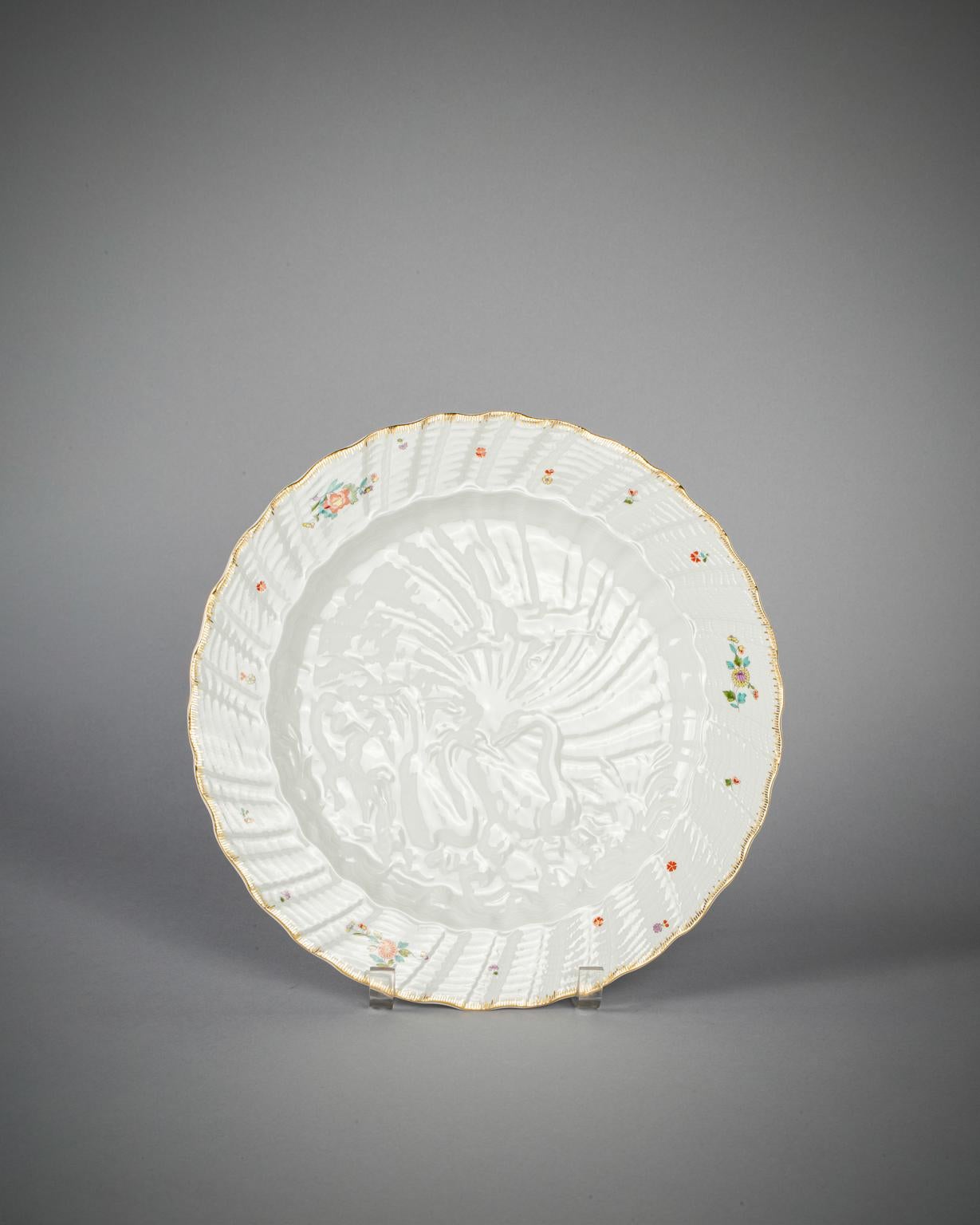 Deutsches Meissen Porcelain Swan Service Muster Teil Kaffeeservice, 20. Jahrhundert im Zustand „Gut“ im Angebot in New York, NY
