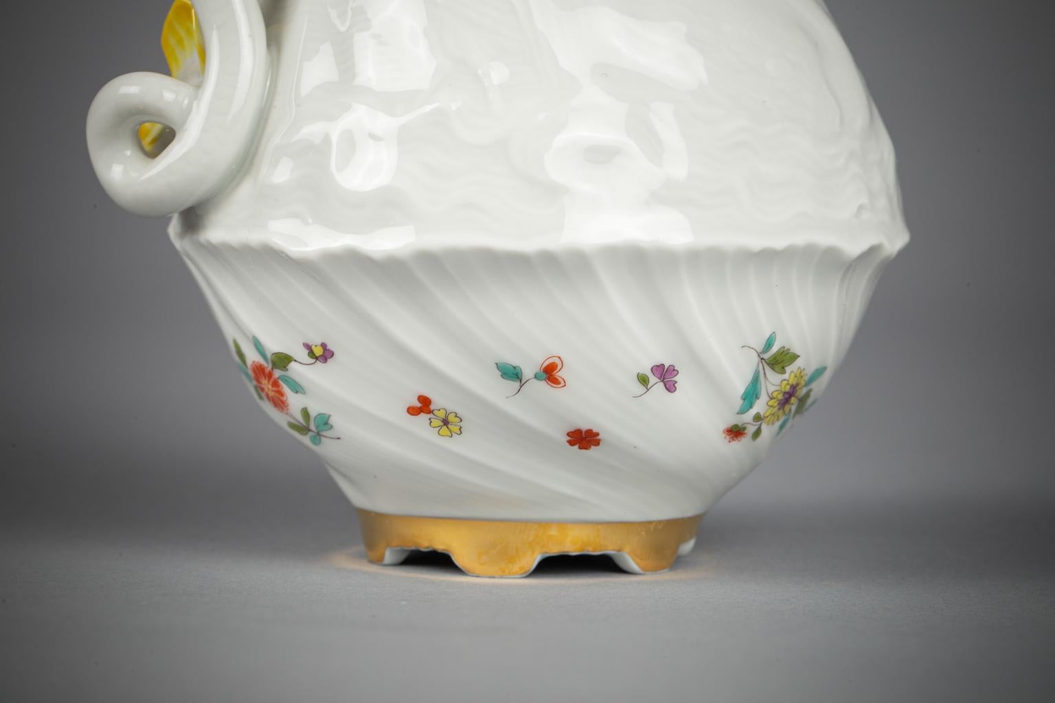 German Meissen Porcelain Swan Service Pattern Part Coffee Service, 20th Century For Sale 5