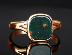 German Men Signet Ring 6ct. Blood stone solid 14K Gold ØUS12 / 4.55gr