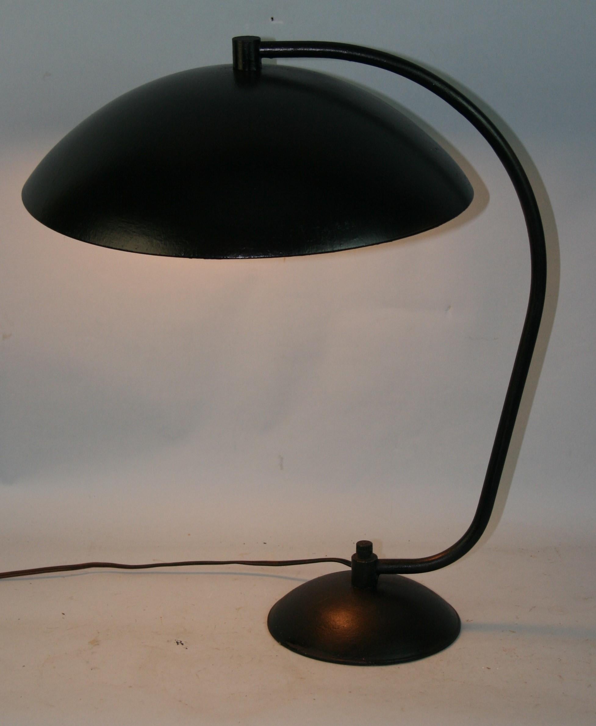 Midcentury Kurt Versen Saucer Table or Desk Lamp 1950's 5