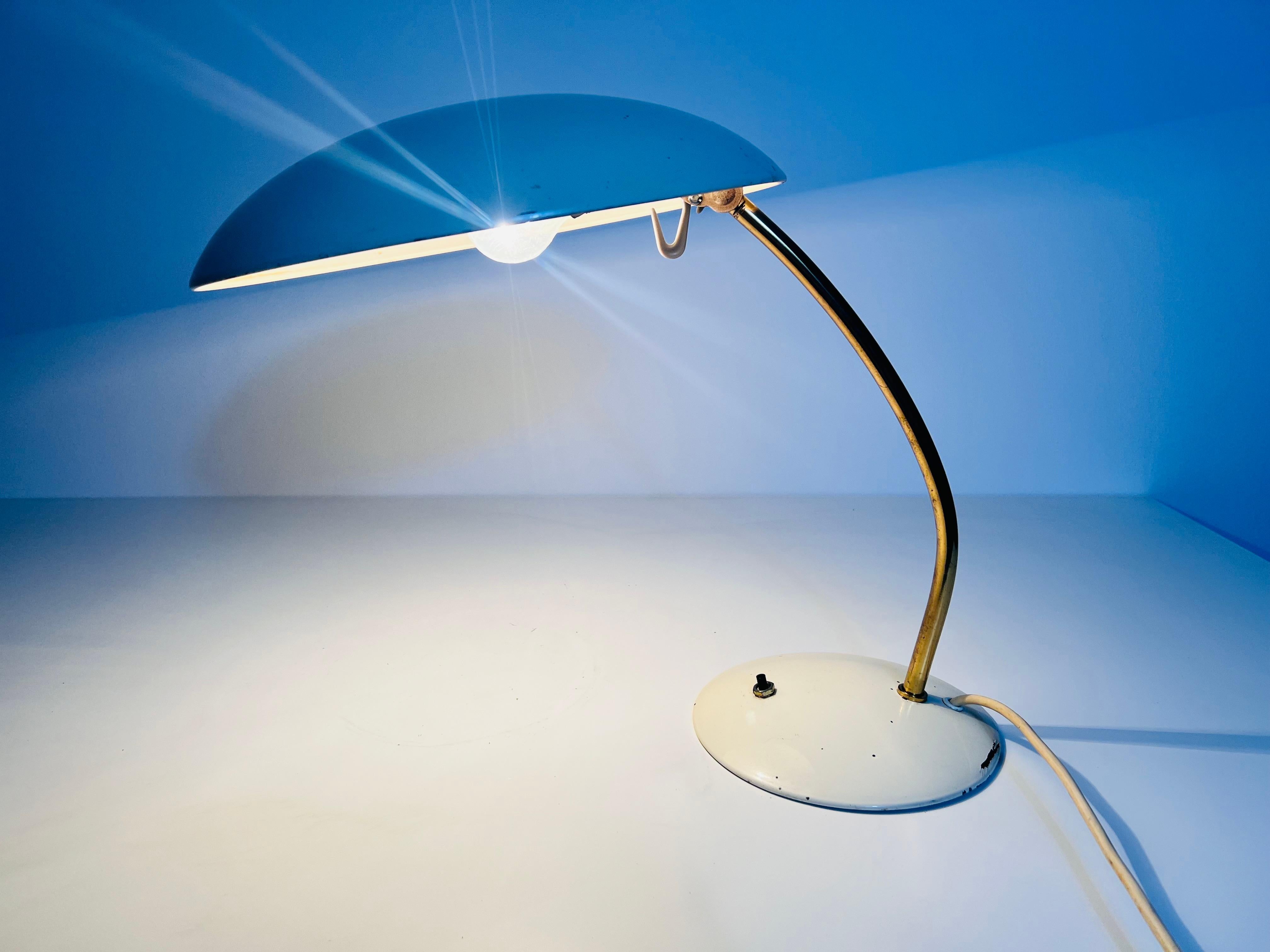 Lampe de table allemande, années 1960 en vente 1
