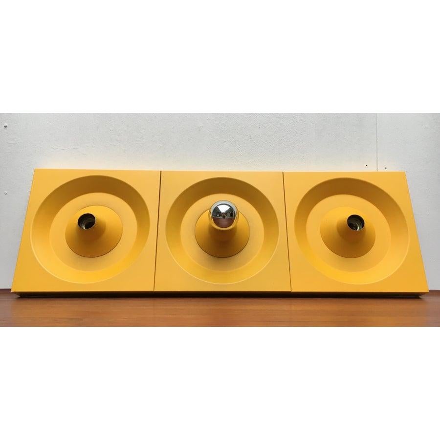 Deutsche Metall-Wand- oder Deckenleuchte von Klaus Hempel für Kaiser Leuchten, 1970er Jahre im Angebot 6