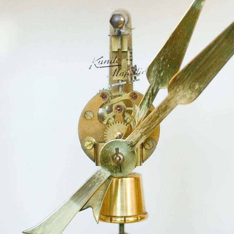 Mid-20th Century German Mid-Century Brass Mantel Clock by Kieninger & Obergfell For Sale