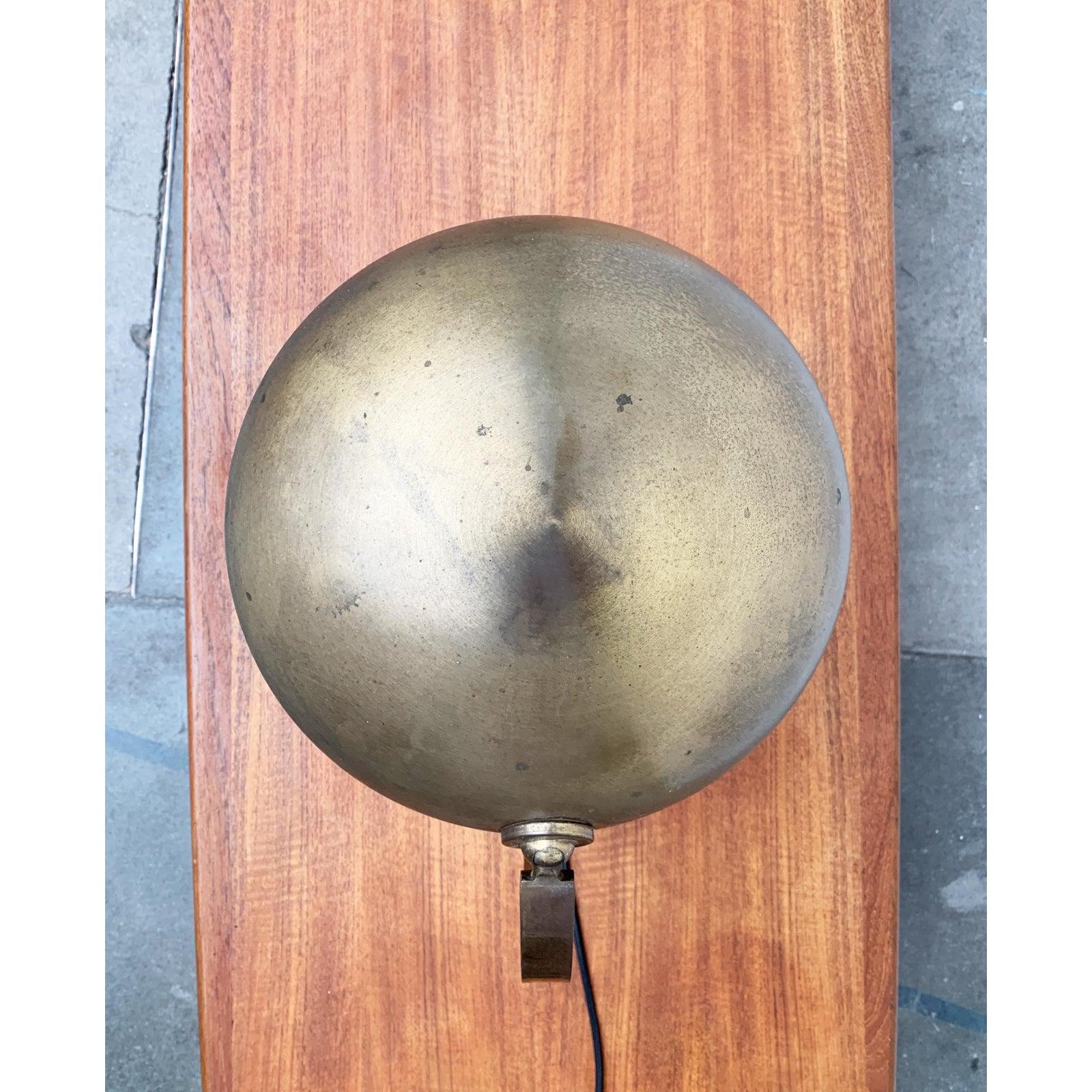 Lámpara de mesa alemana de latón de mediados de siglo de Gecos Cosack Metal en venta