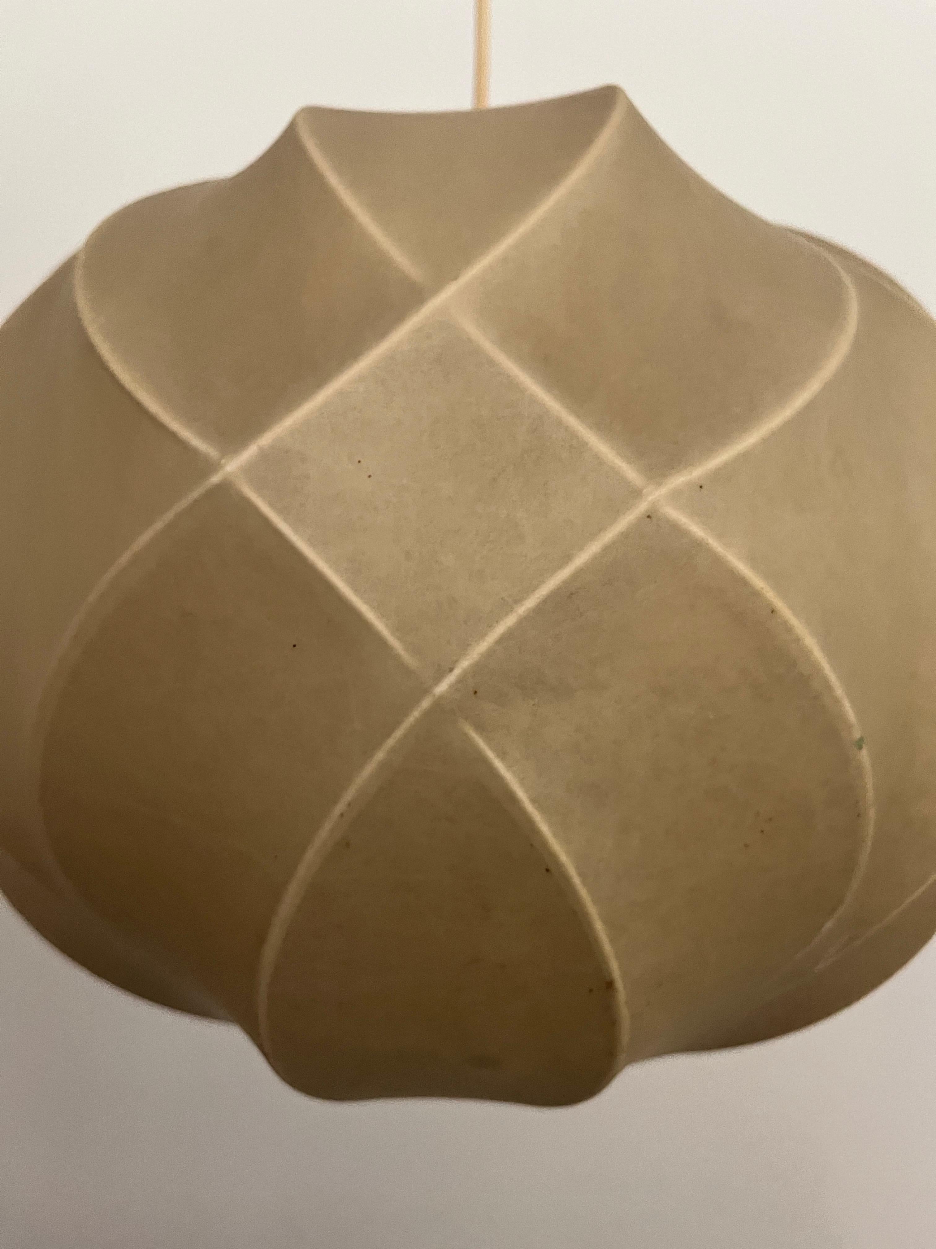 Lampadario Cocoon tedesco di metà secolo di Friedel Wauer per Goldkant, anni '60 In condizioni buone in vendita a Badajoz, Badajoz