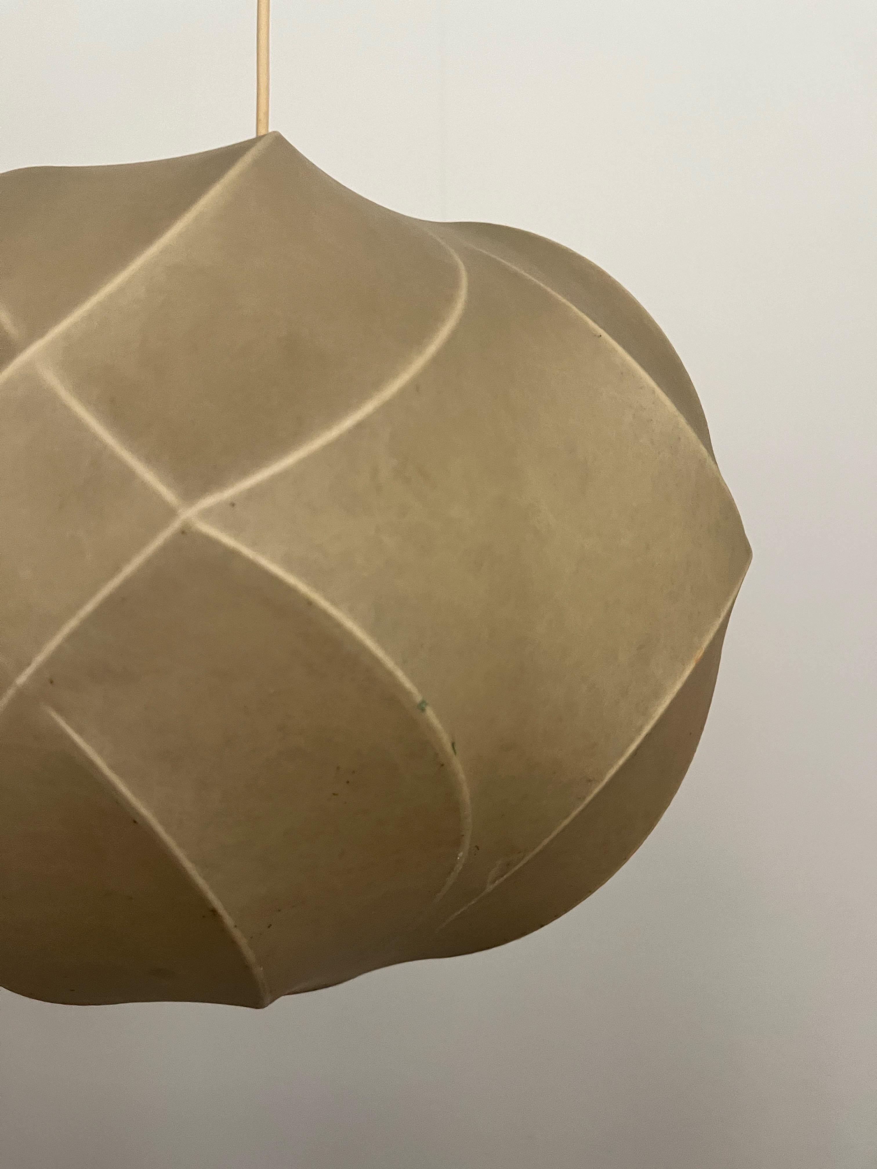 Metà XX secolo Lampadario Cocoon tedesco di metà secolo di Friedel Wauer per Goldkant, anni '60 in vendita