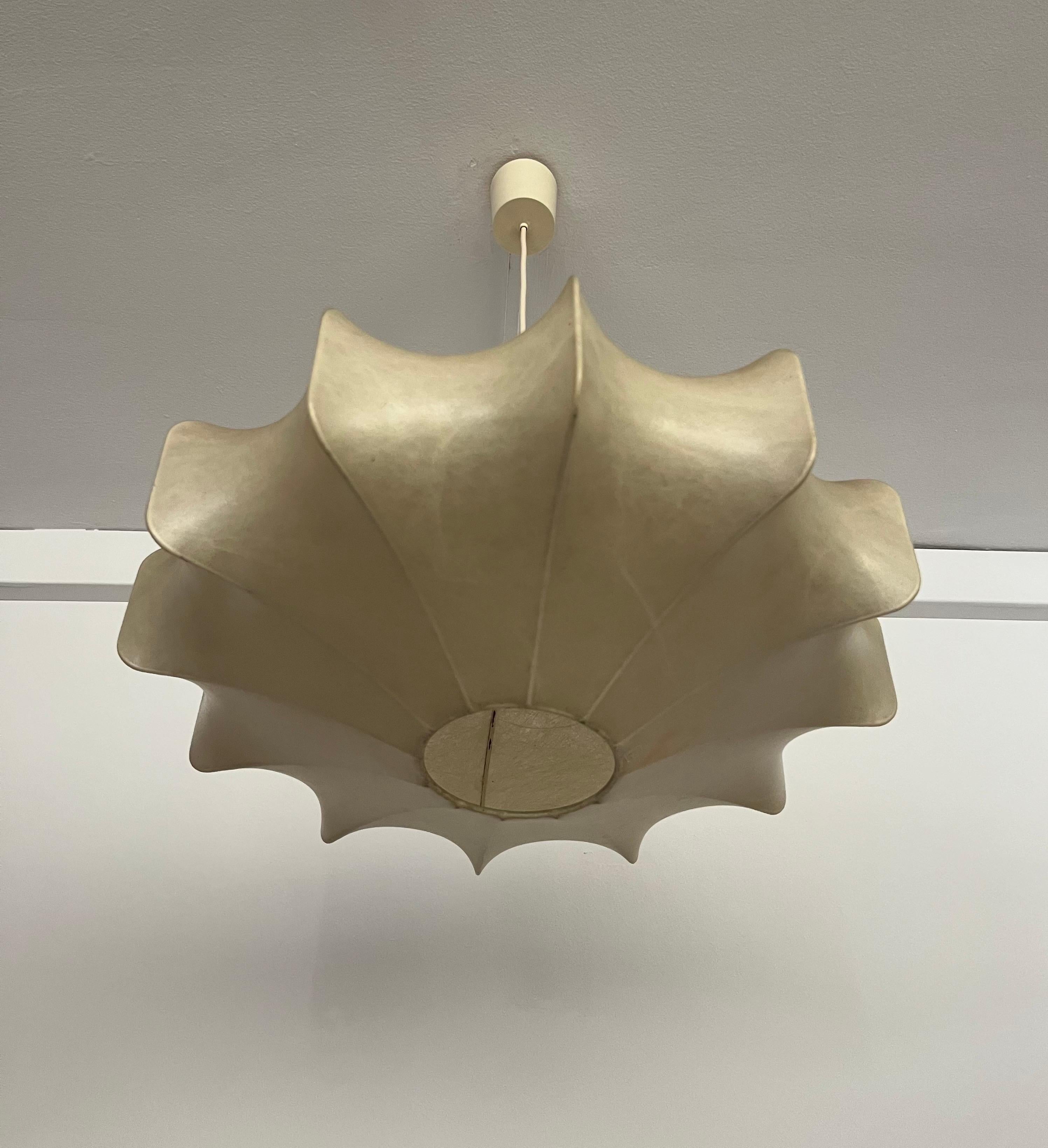 Metà XX secolo Lampadario tedesco di metà secolo 