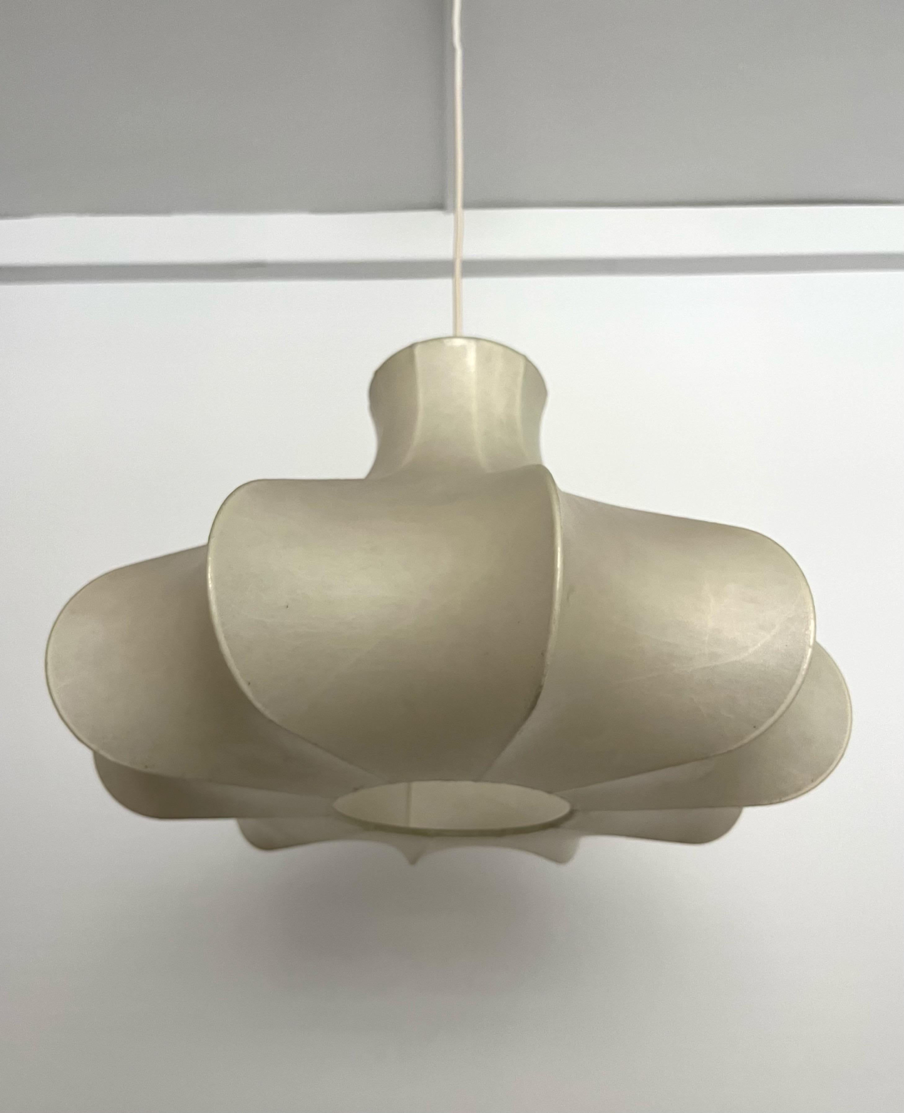 Deutscher Blumenkronleuchter „Cocoon“ aus der Mitte des Jahrhunderts von Goldkant Leuchten, 1960er Jahre im Angebot 2