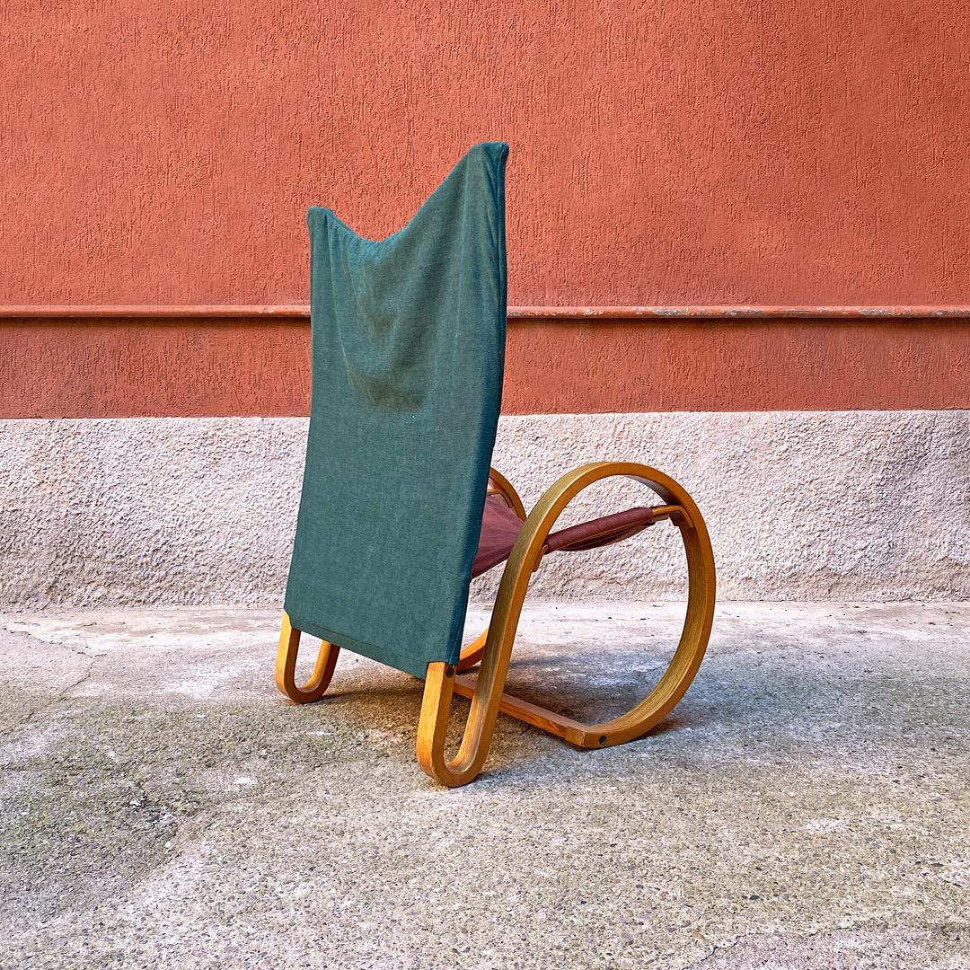 German Mid Century Curved Solid Wood and Fabric Armchair by Westnofa, 1960s In Excellent Condition In MIlano, IT