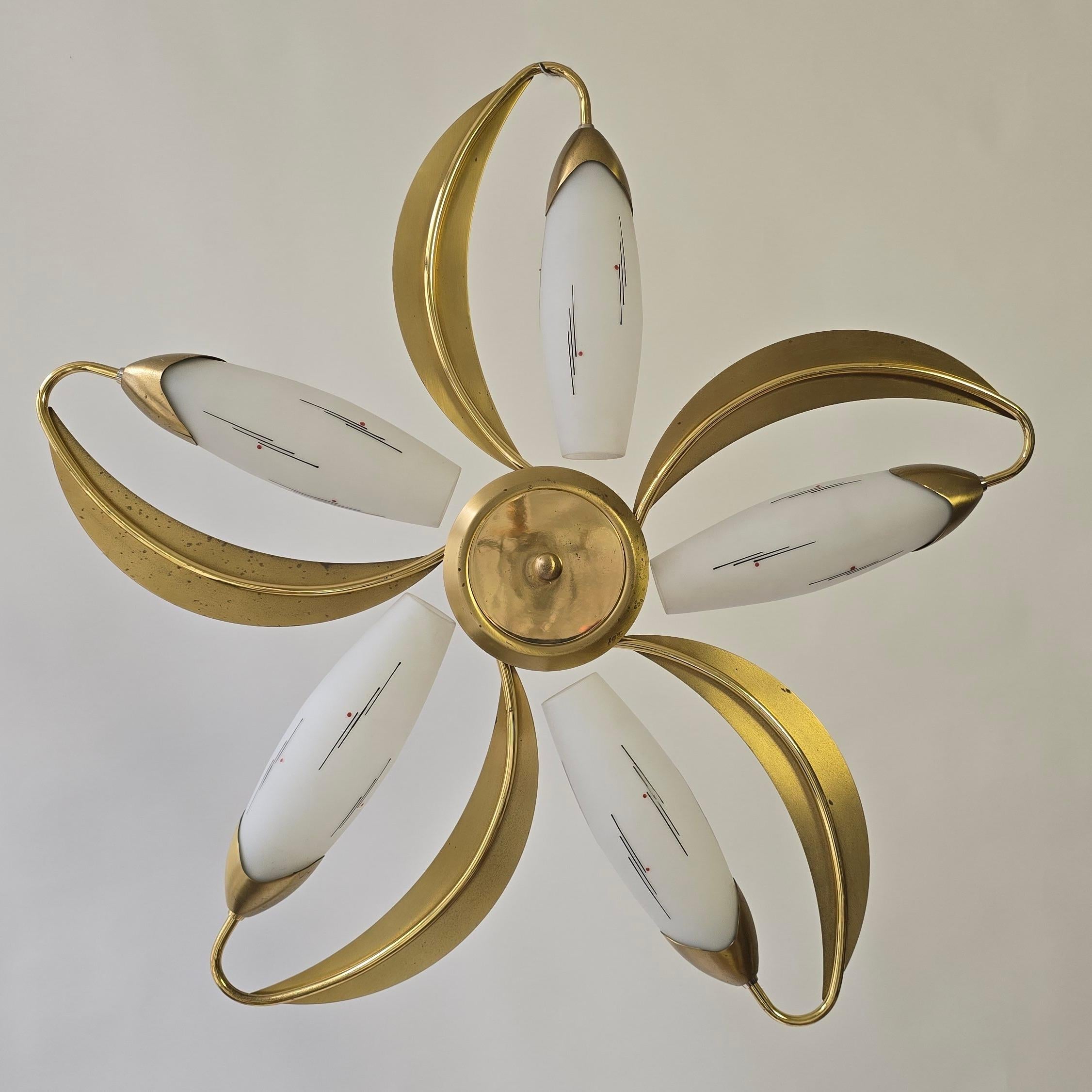 Tedesco Lampada da soffitto a incasso floreale tedesca di metà secolo di Honsel, anni '50 in vendita