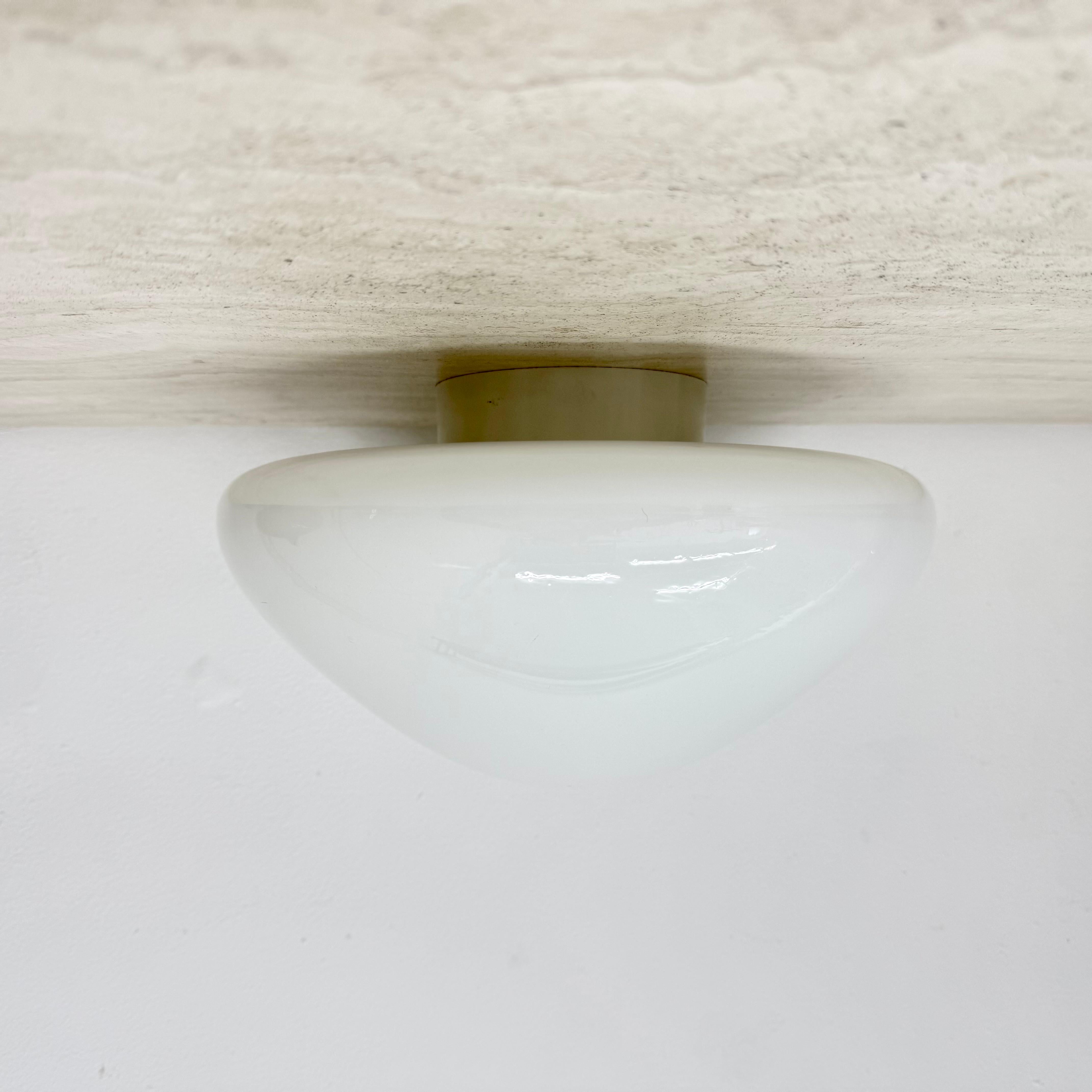 Lampada da soffitto 961 di Wilhelm Wagenfeld per Lindner, in vetro, della metà del secolo scorso. in vendita 2