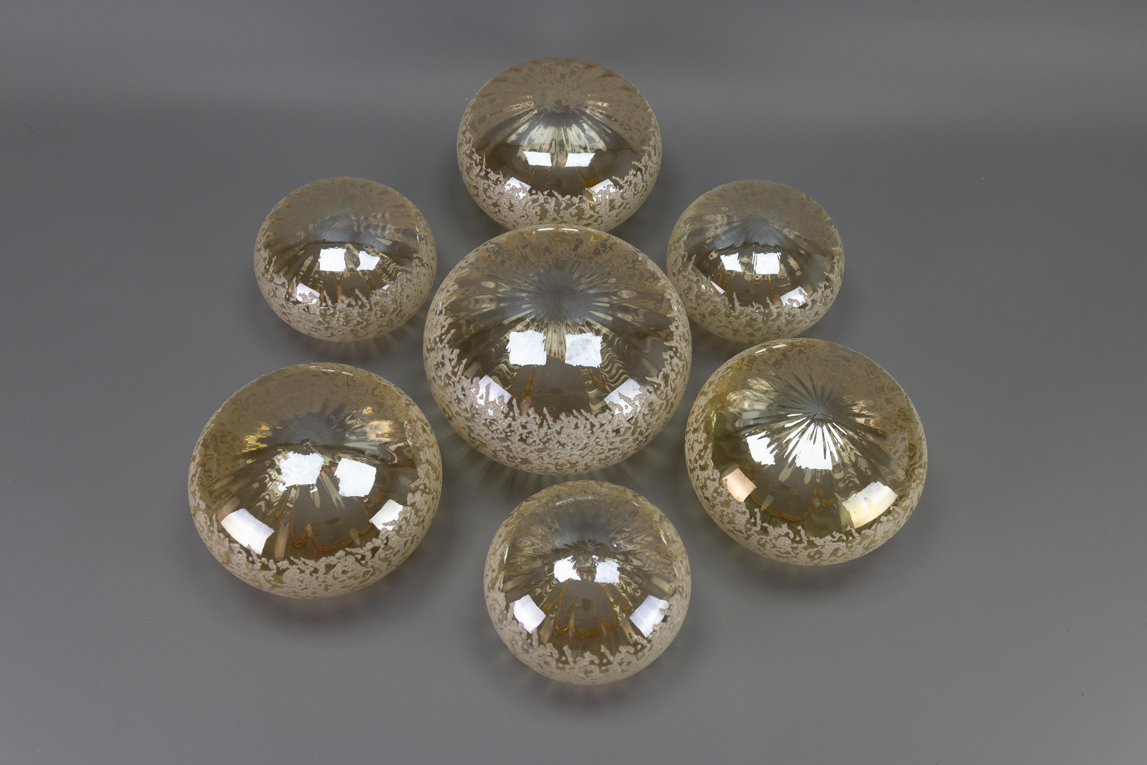 German Mid-Century Glass Globes Cascading Seven-Light Pendant Chandelier 11