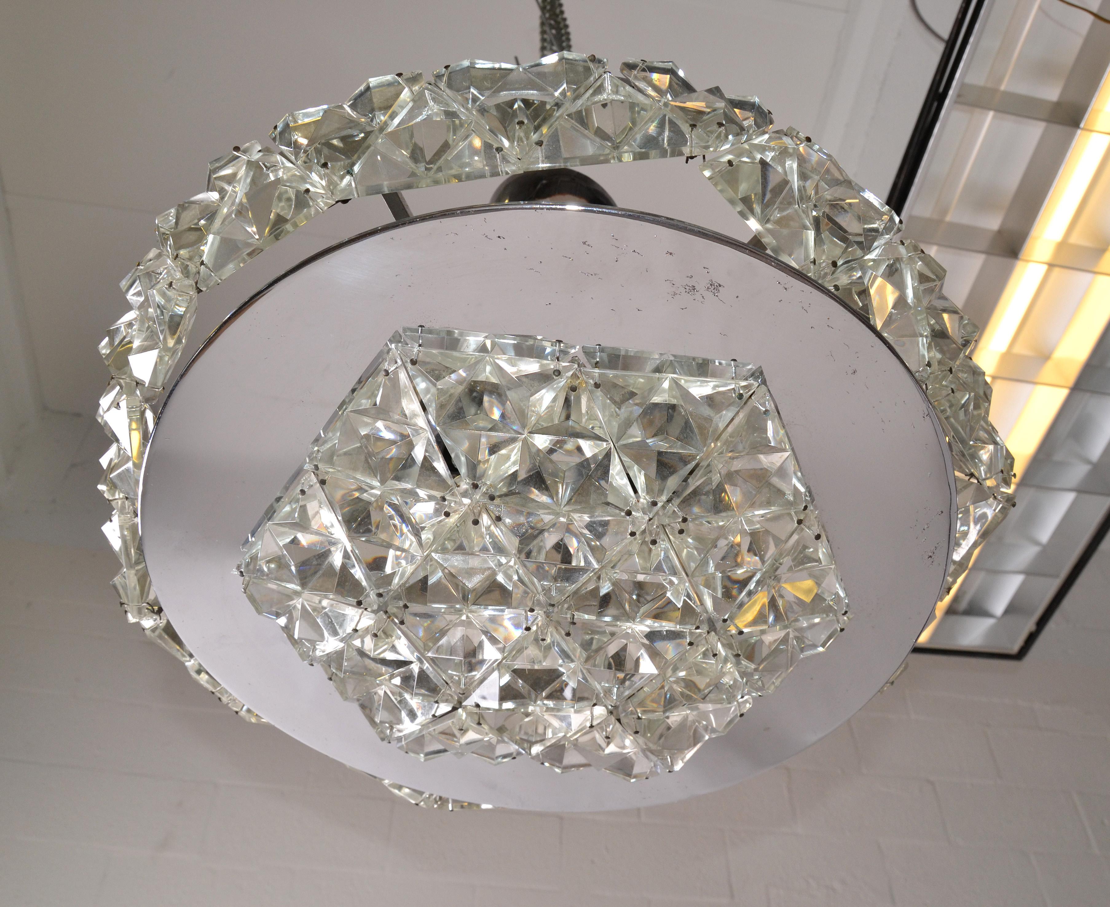 Mid-Century Modern Chrome and Crystal Flushmount Ceiling Light Fixture, 1970s For Sale 3