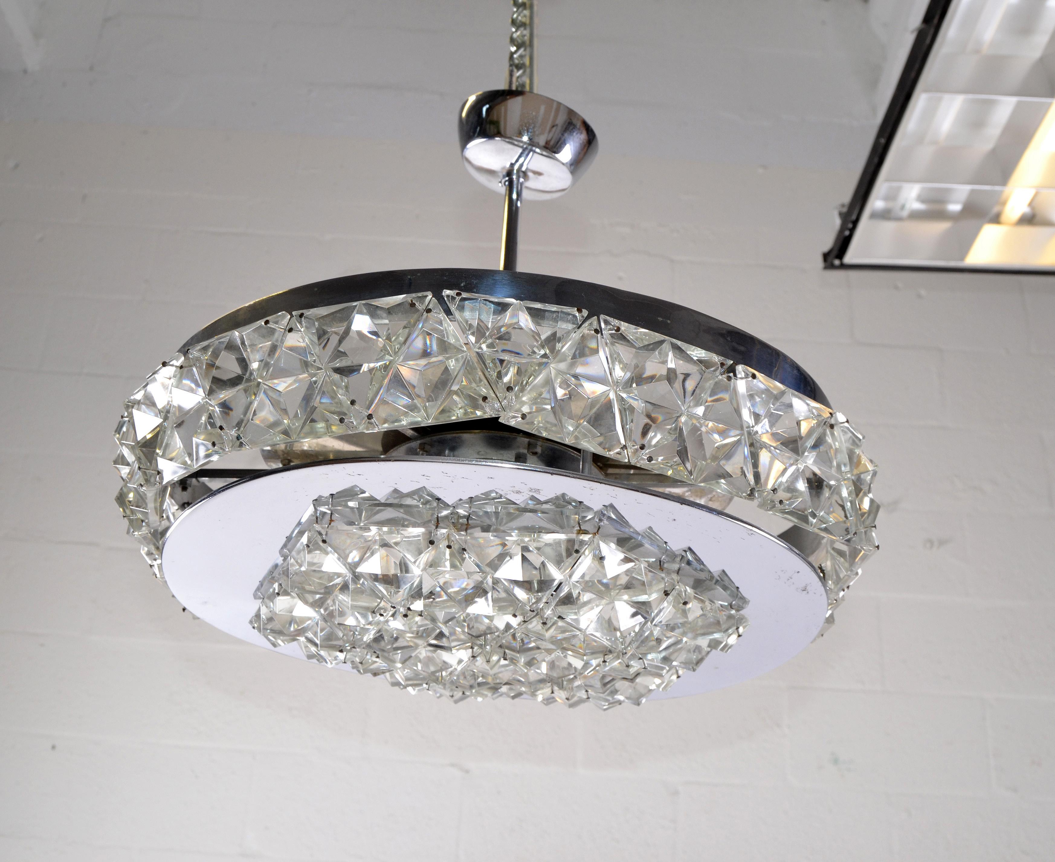 Mid-Century Modern Chrome and Crystal Flushmount Ceiling Light Fixture, 1970s In Good Condition For Sale In Miami, FL