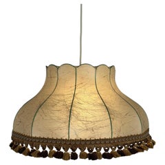 Deutsche Mid-Century-Modern-Hängeleuchte im Kokon-Design mit Hippie-Quastenrand aus den 1960er Jahren