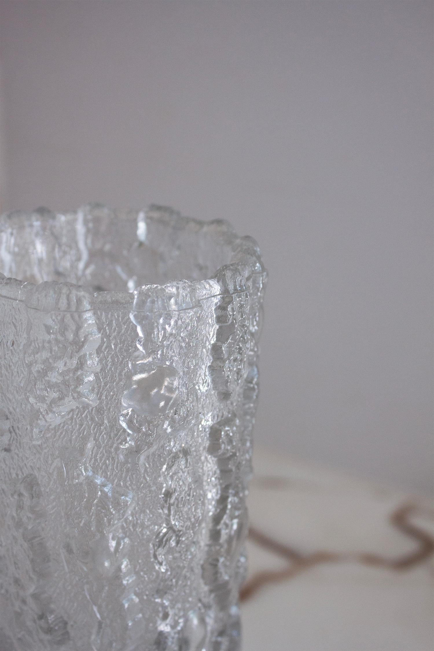 Fait à la machine Vase en verre à glace allemand moderne du milieu du siècle en vente