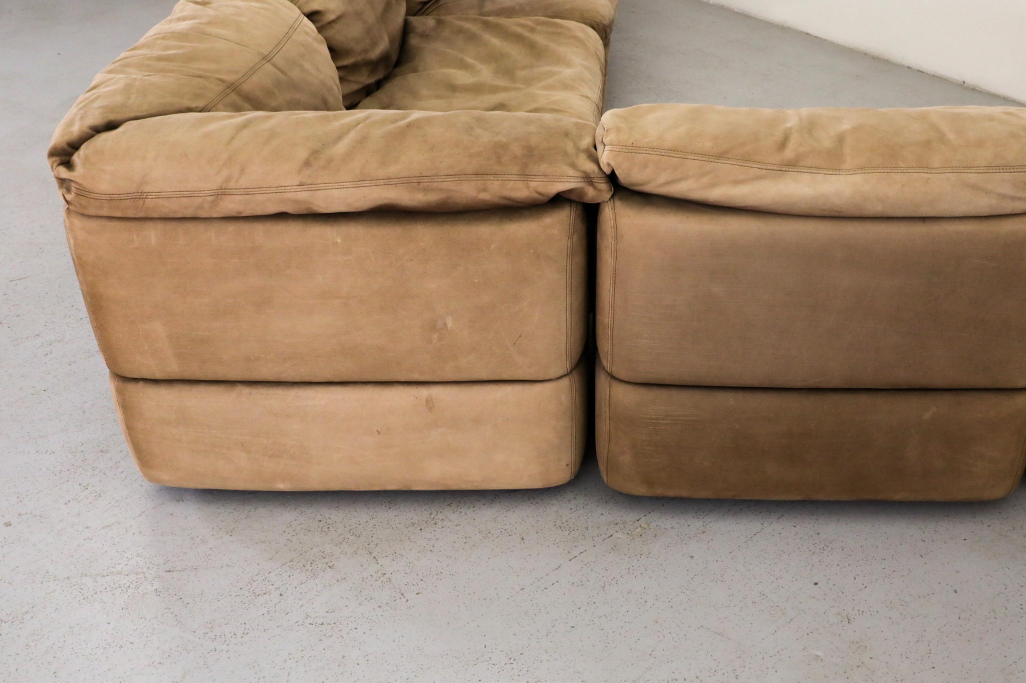 German Mid-Century Natural Buck Leather Six Piece Sectional Sofa by Rolf Benz 3