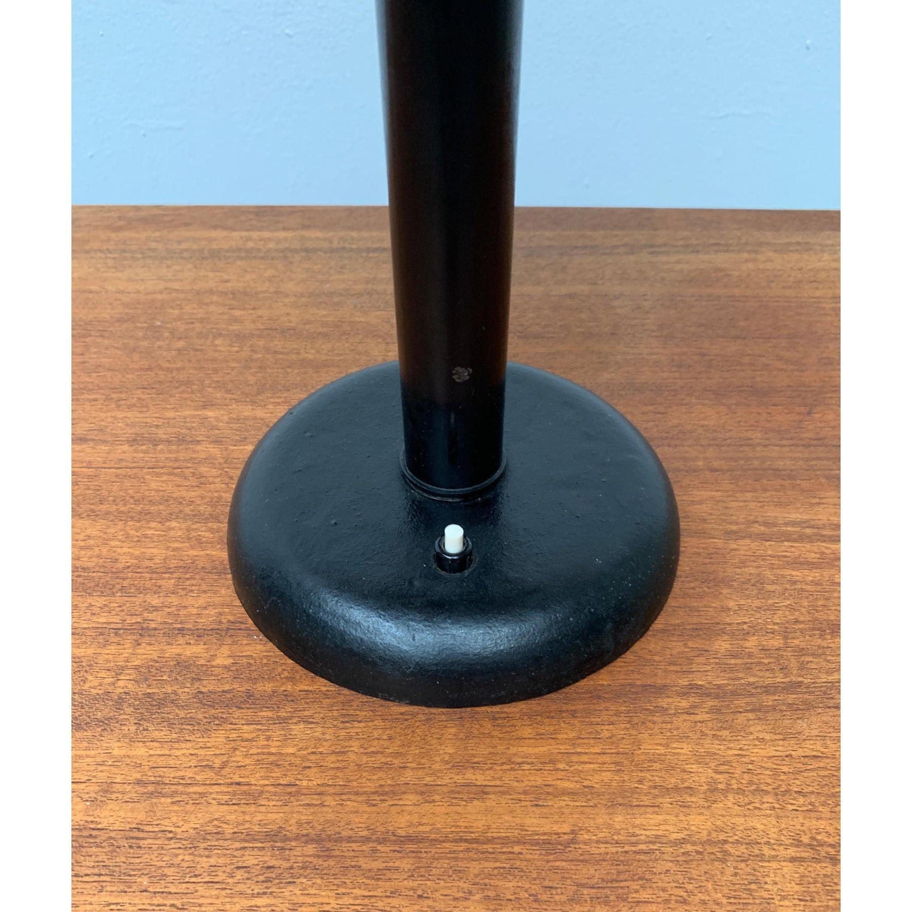 Mid-Century Modern Lampe de table allemande du milieu du siècle, années 1940 en vente