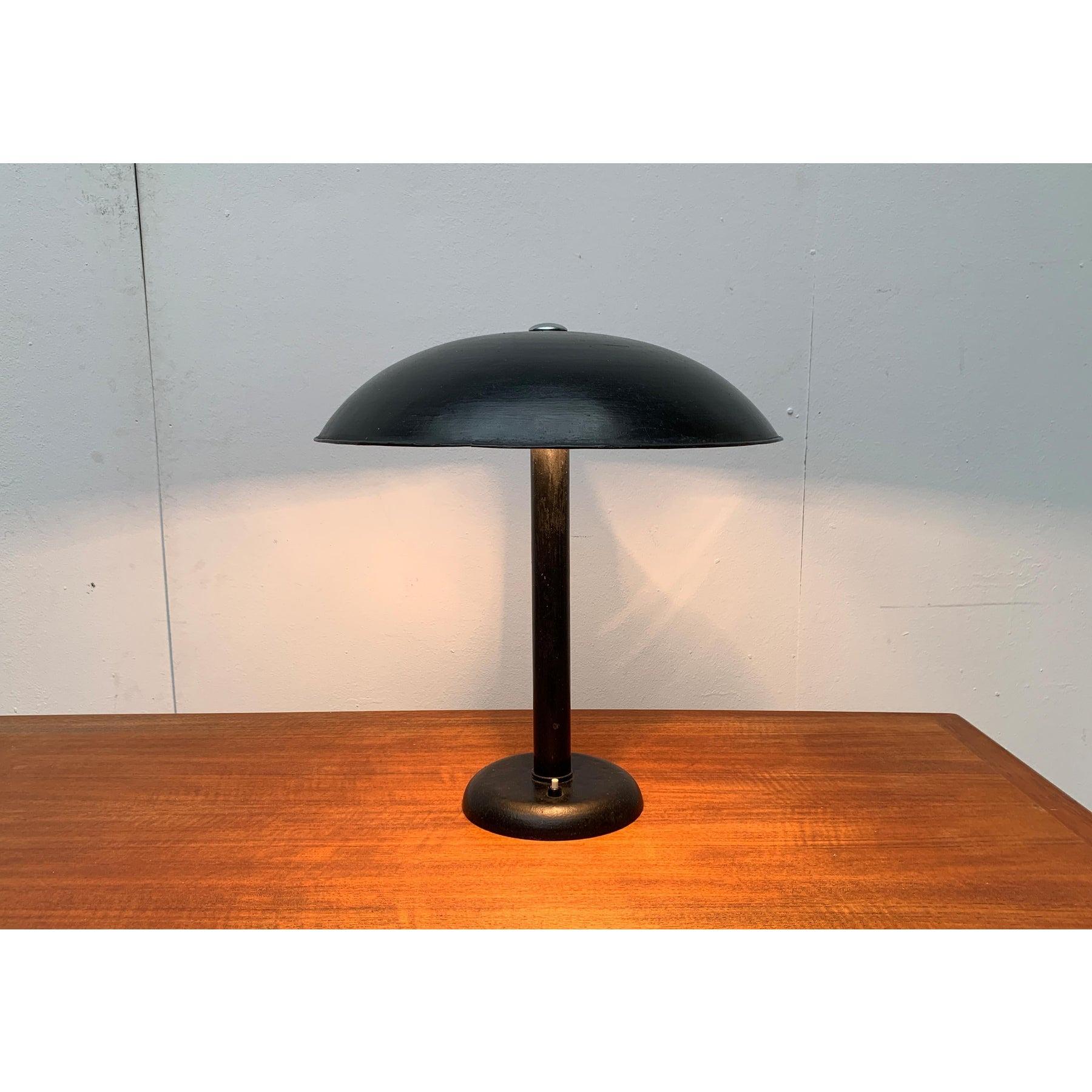 Lampe de table allemande du milieu du siècle, années 1940 Bon état - En vente à Hamburg, DE
