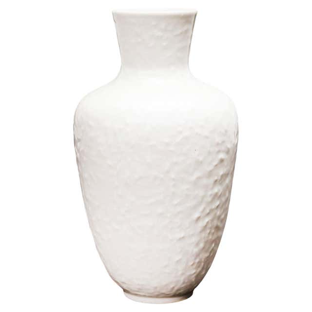 Thomas Germany Mid-Century White Textured Band Design Porcelain Vase ...