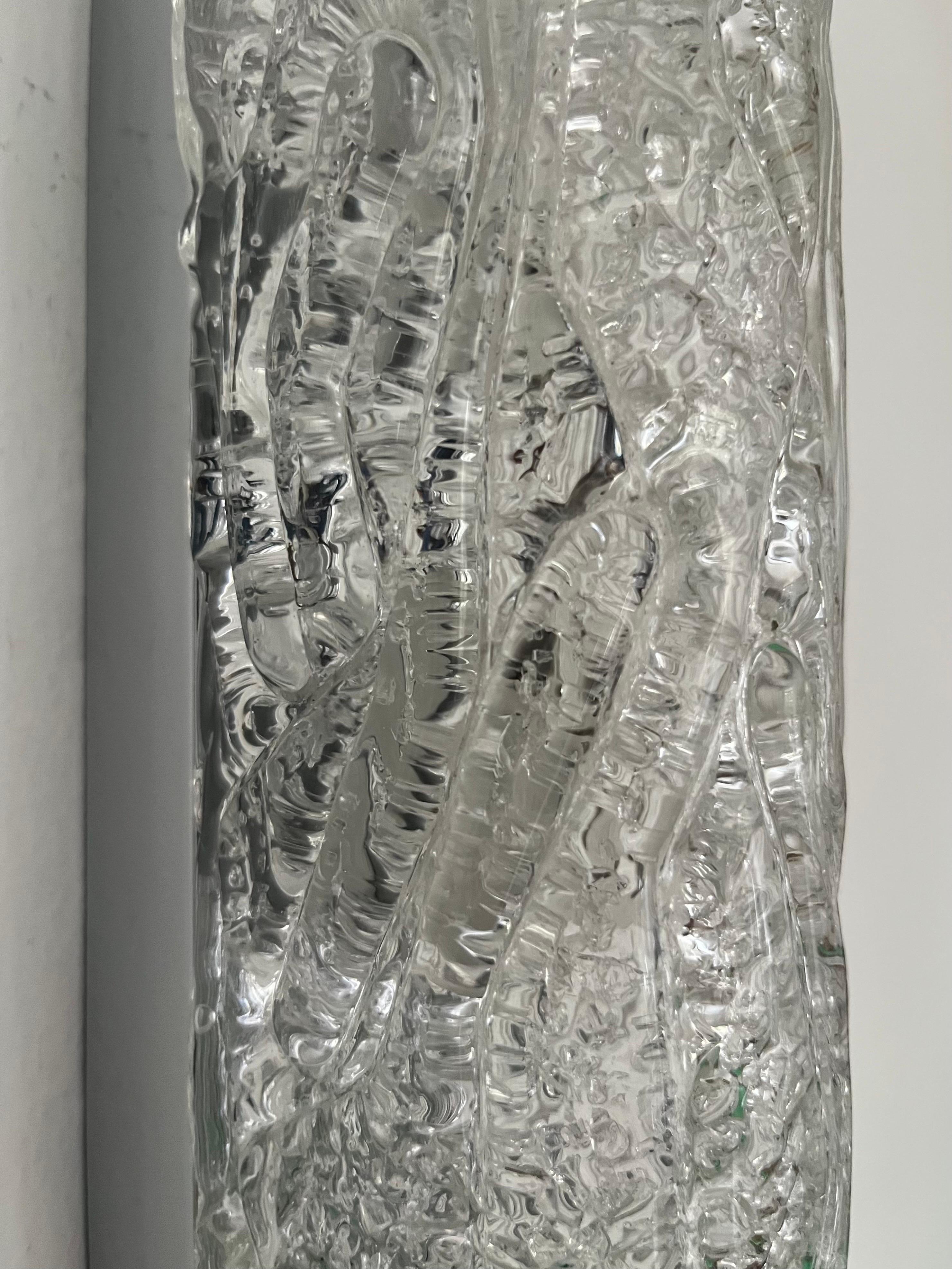 Deutsche Wandleuchter aus Murano-Eisglas aus der Mitte des Jahrhunderts von Hillebrand, 1970er Jahre, Paar im Angebot 3