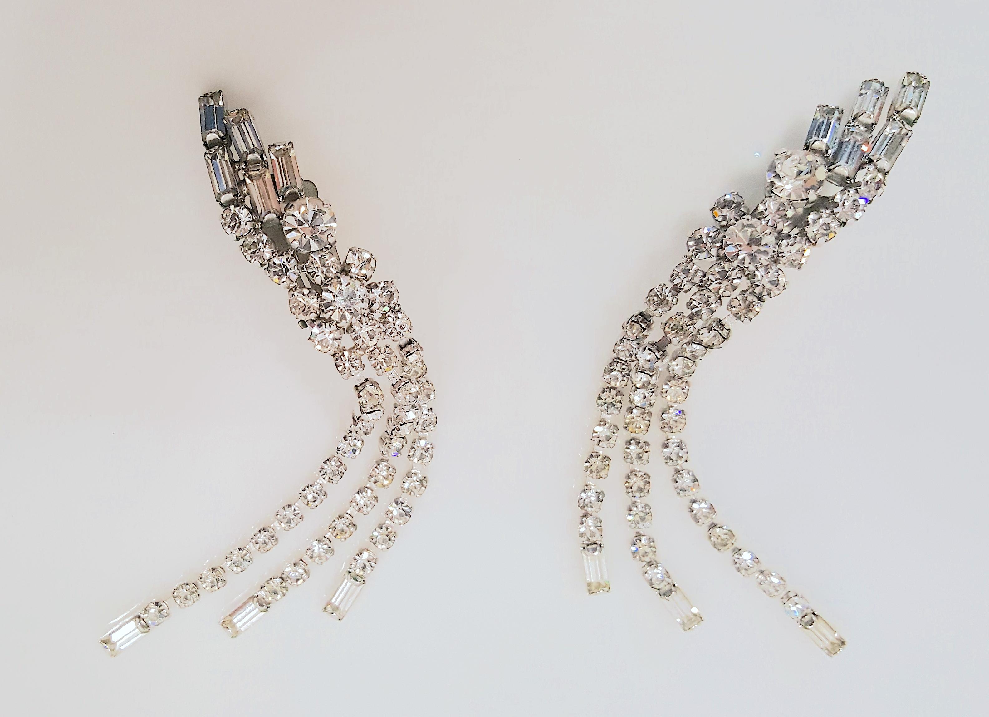 HautCoutureDiorDesignerWesternGermanyMaxMuller Crystal SinuousDangleClipEarrings For Sale 2
