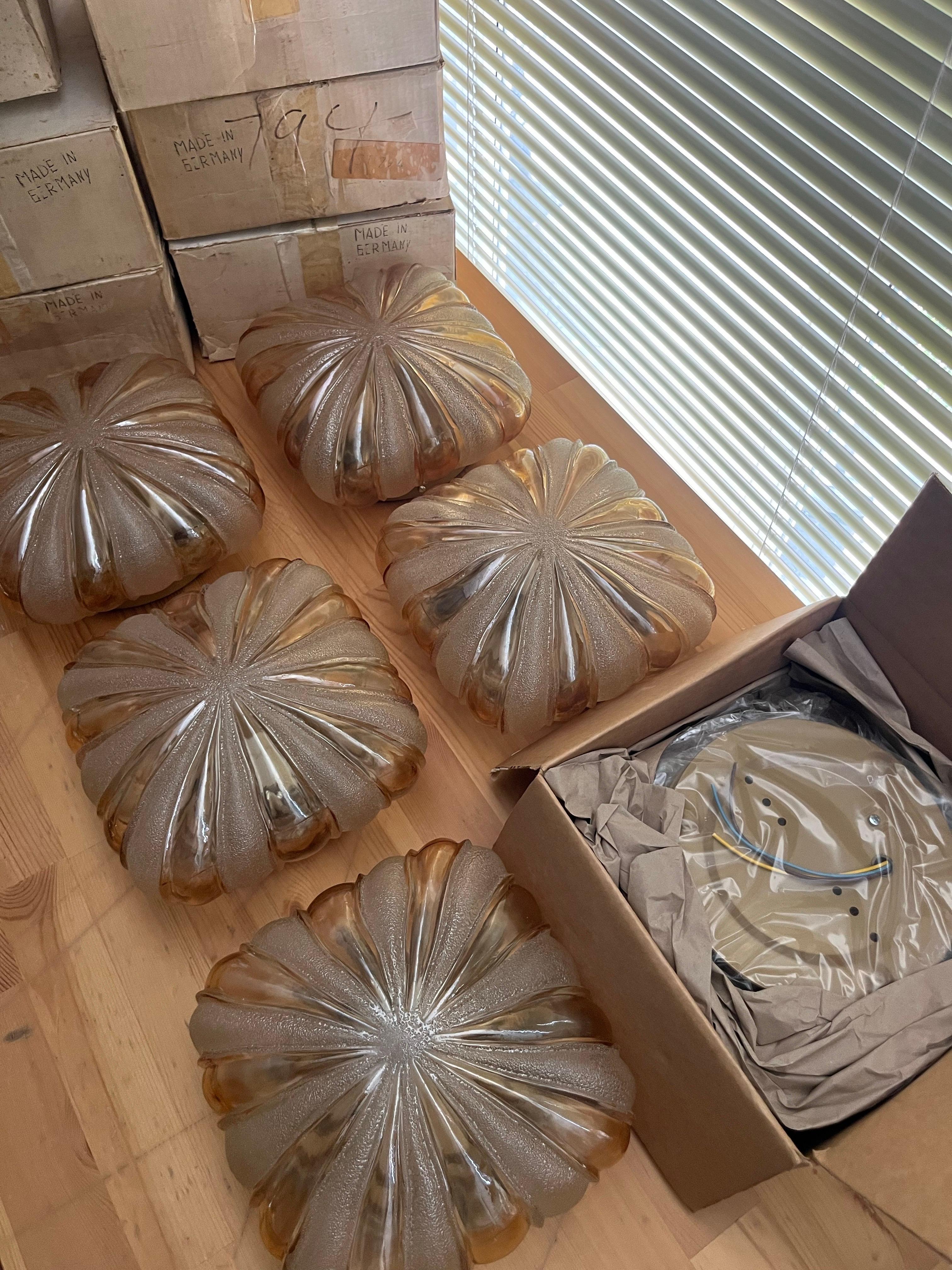 Juego alemán de cuatro apliques de cristal de mediados de siglo, WILA Leuchten, años 70 en venta 4