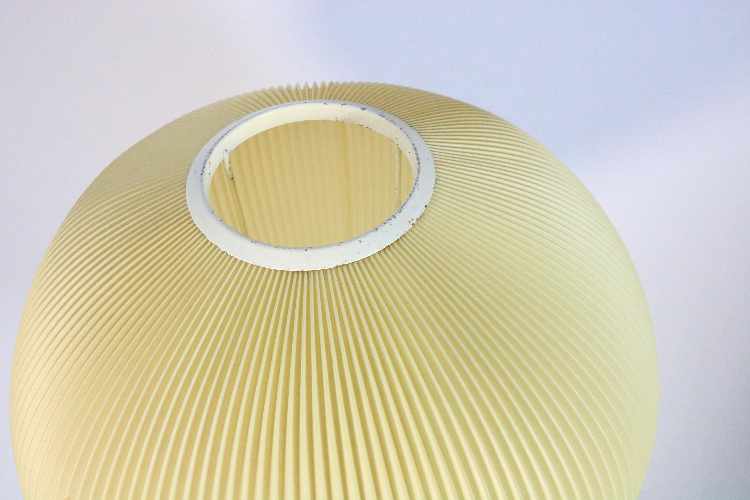 German Midcentury Tripod Floor Lamp, Pleated Lampshade, 50s 60s For Sale 4