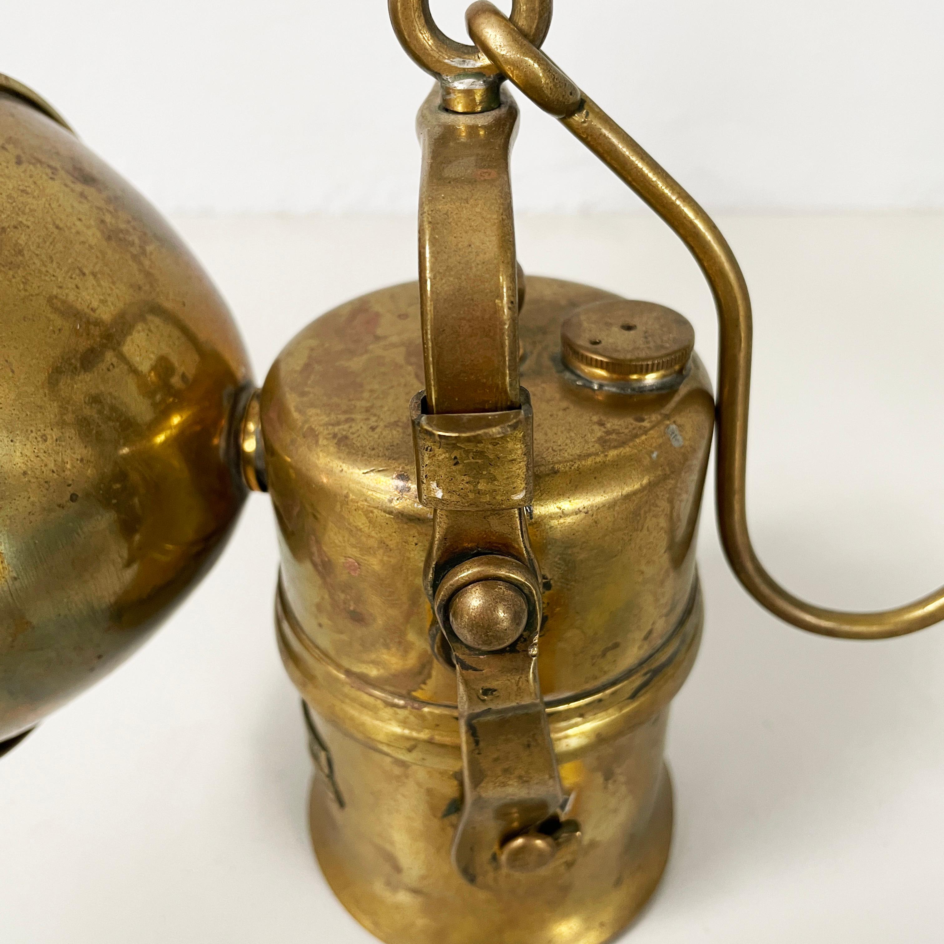 German miner's lantern in brass, late 1800s-early 1900s 3