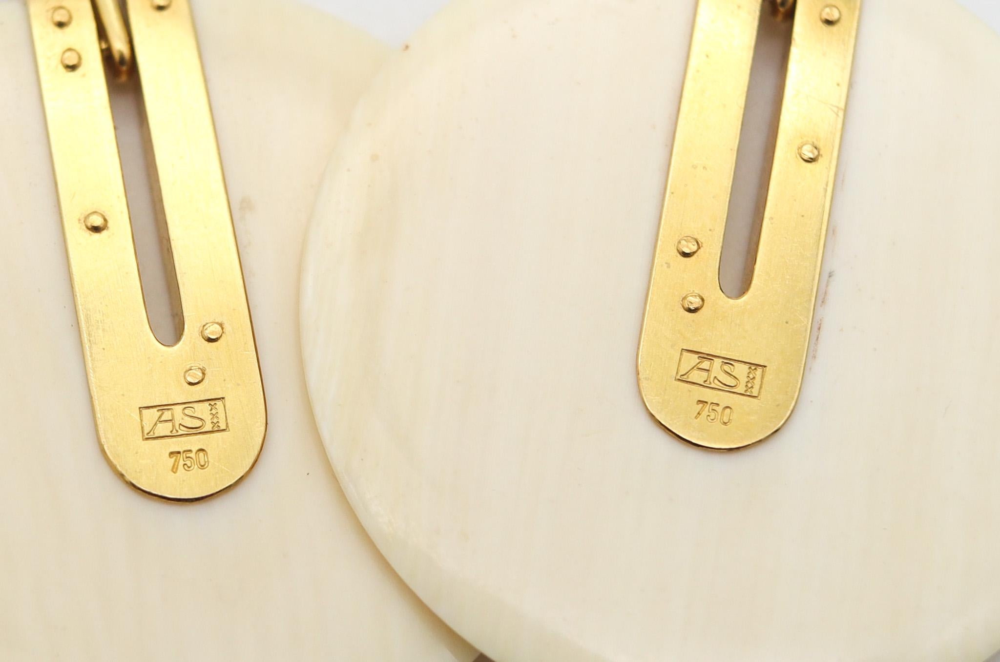 German Modernist 1970 Geometric Statement Dangle Drop Earrings 18Kt Yellow Gold For Sale 2