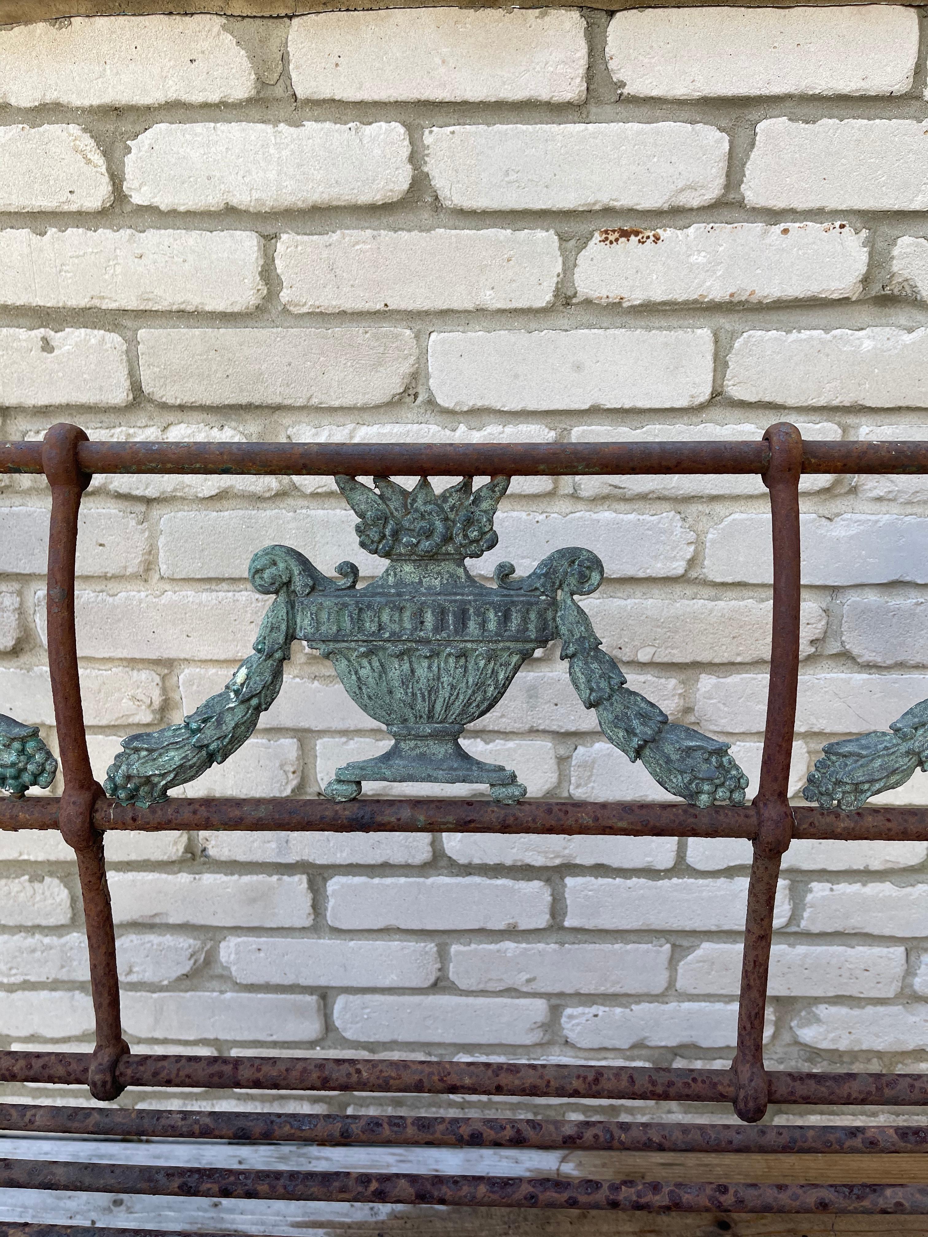 German Neoclassical Iron Garden Bench and Chairs after Karl Friderich Schinkel In Good Condition For Sale In Chicago, IL