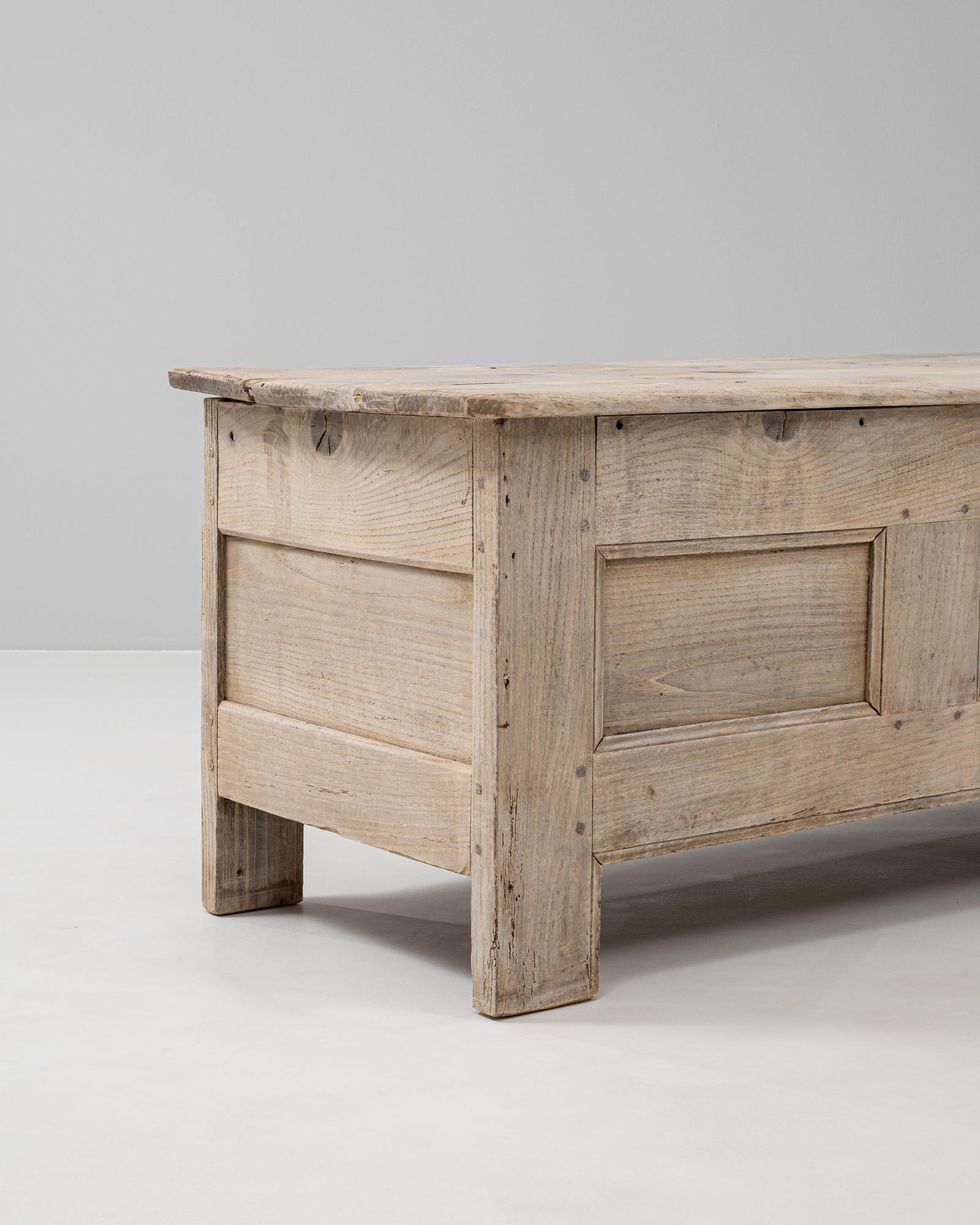 German Oak Chest In Good Condition For Sale In High Point, NC