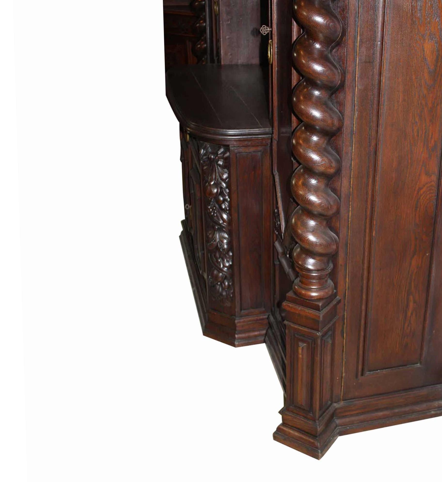 XX secolo Armadio Danziger tedesco in Oak, circa 1900 in vendita