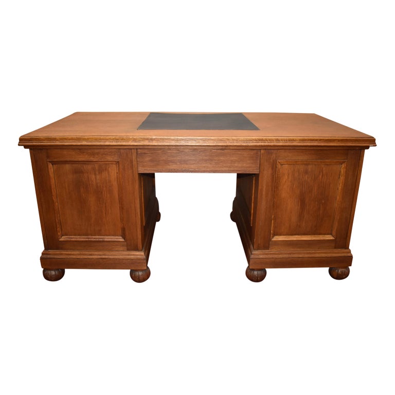 German Oak Desk with Burled Walnut Accents, circa 1930 For Sale at